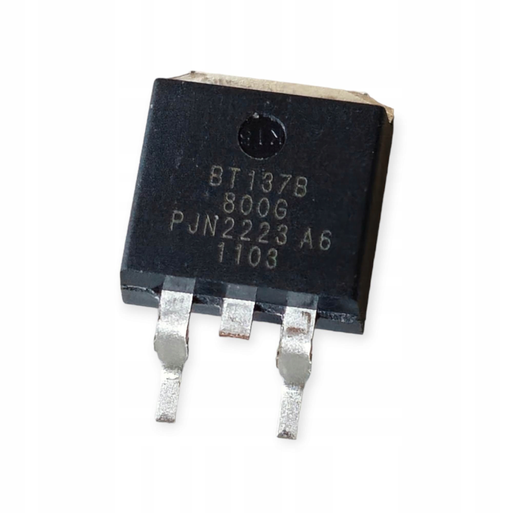 BT137B-800G.118 TRIAK 800V 8A D2PAK