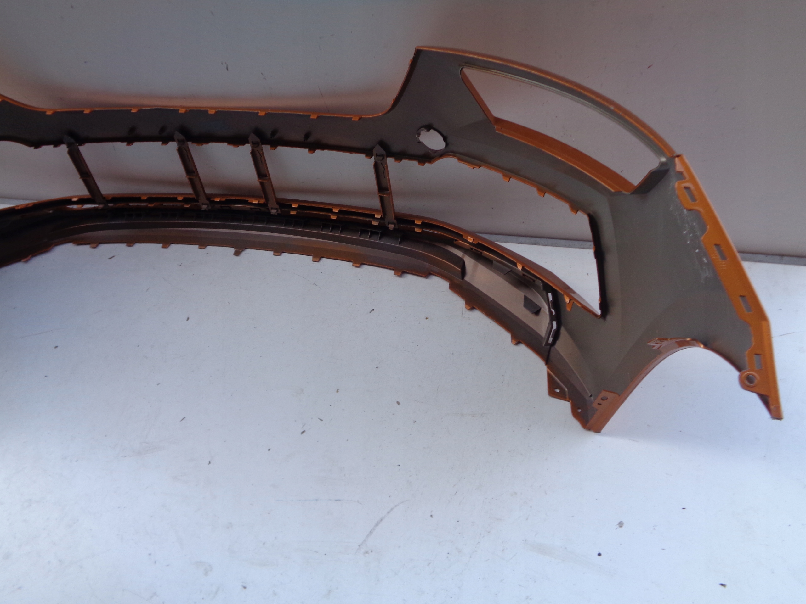Frontstoßstange SKODA KOMIQ 658 18 NR 29011