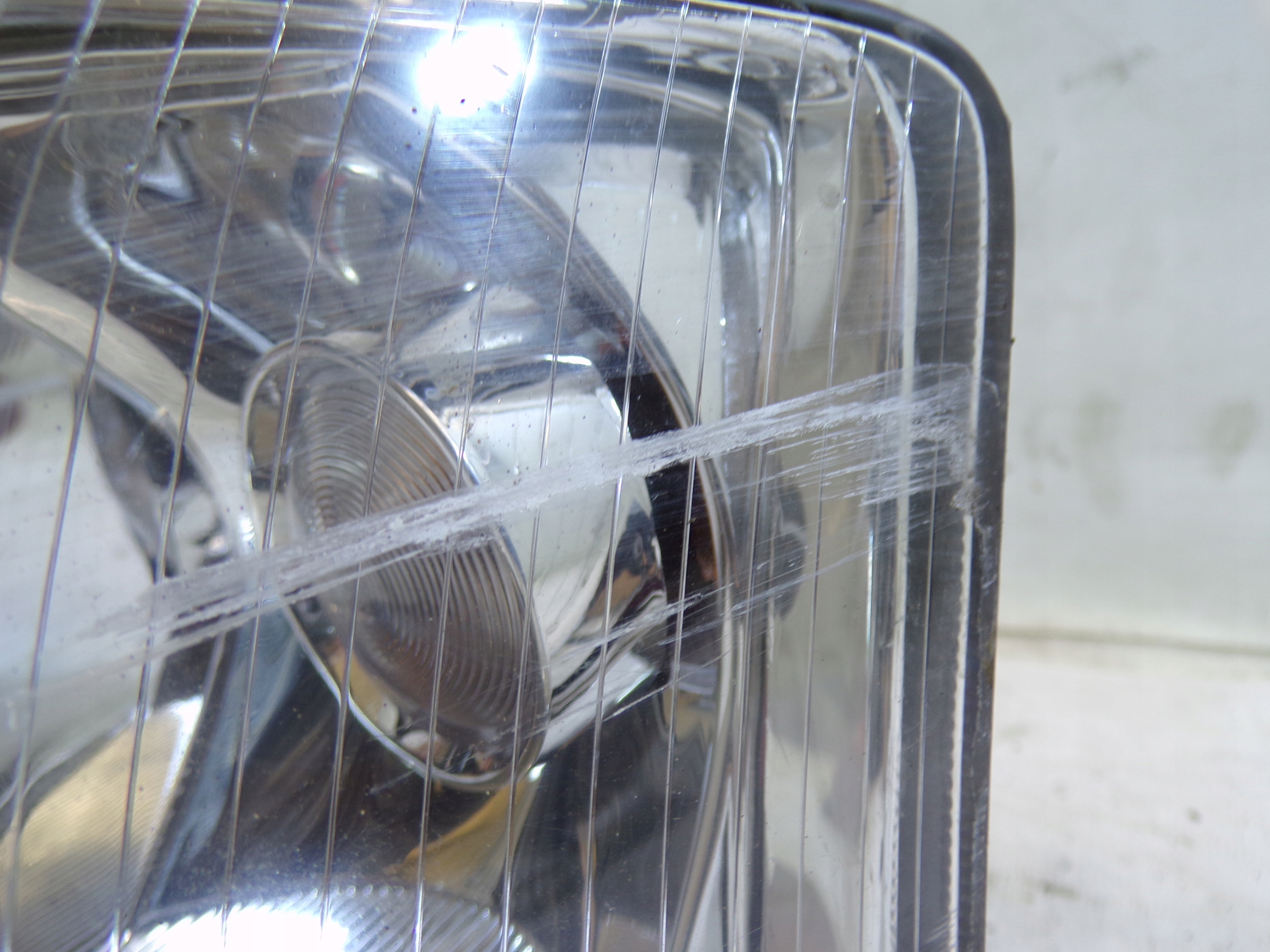 light front front left AUDI A4 B6 XENON (1) (K1)