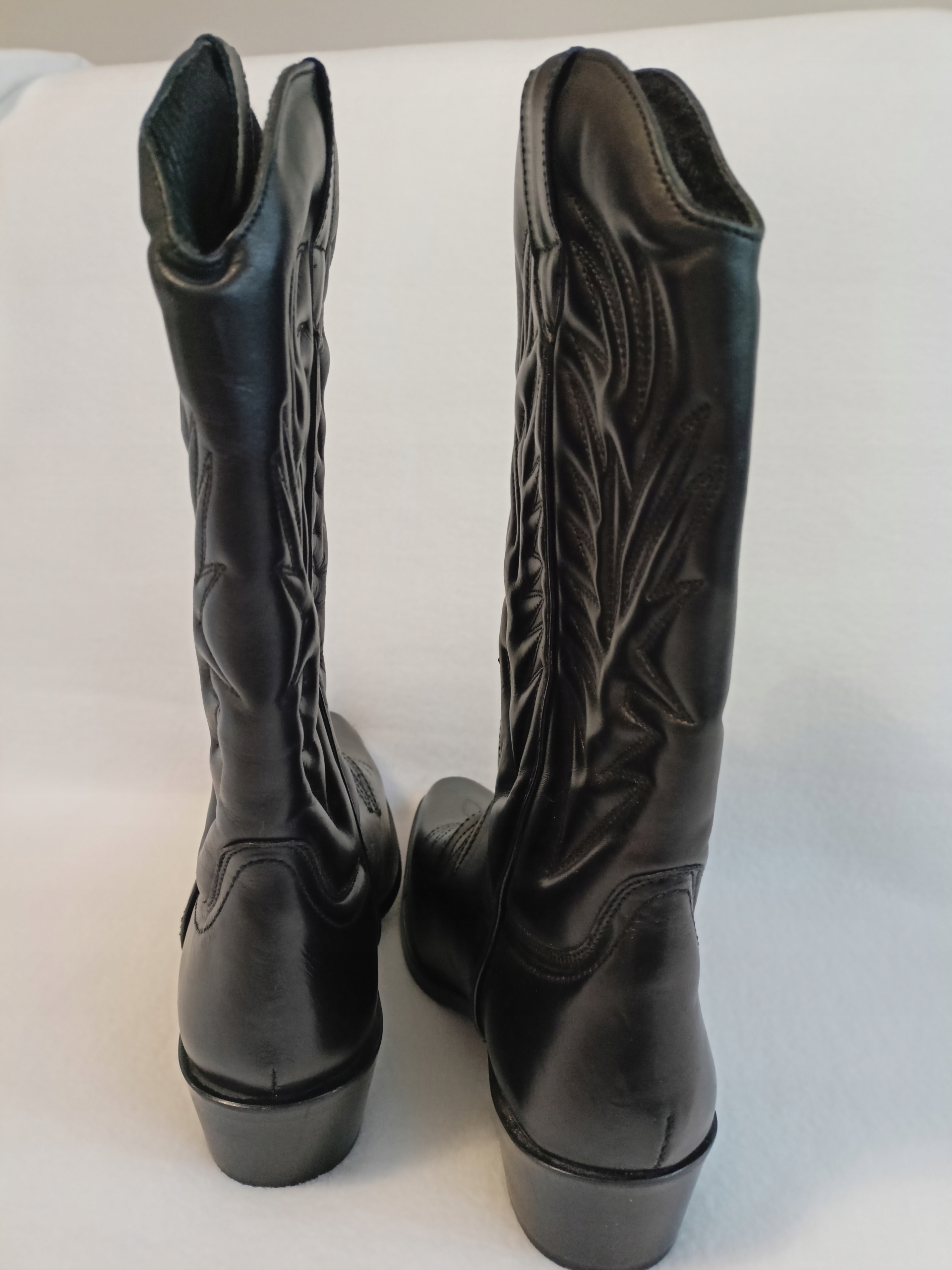 GRINGOS nowe skórzane kowbojki wyszywane 40 Model M699A