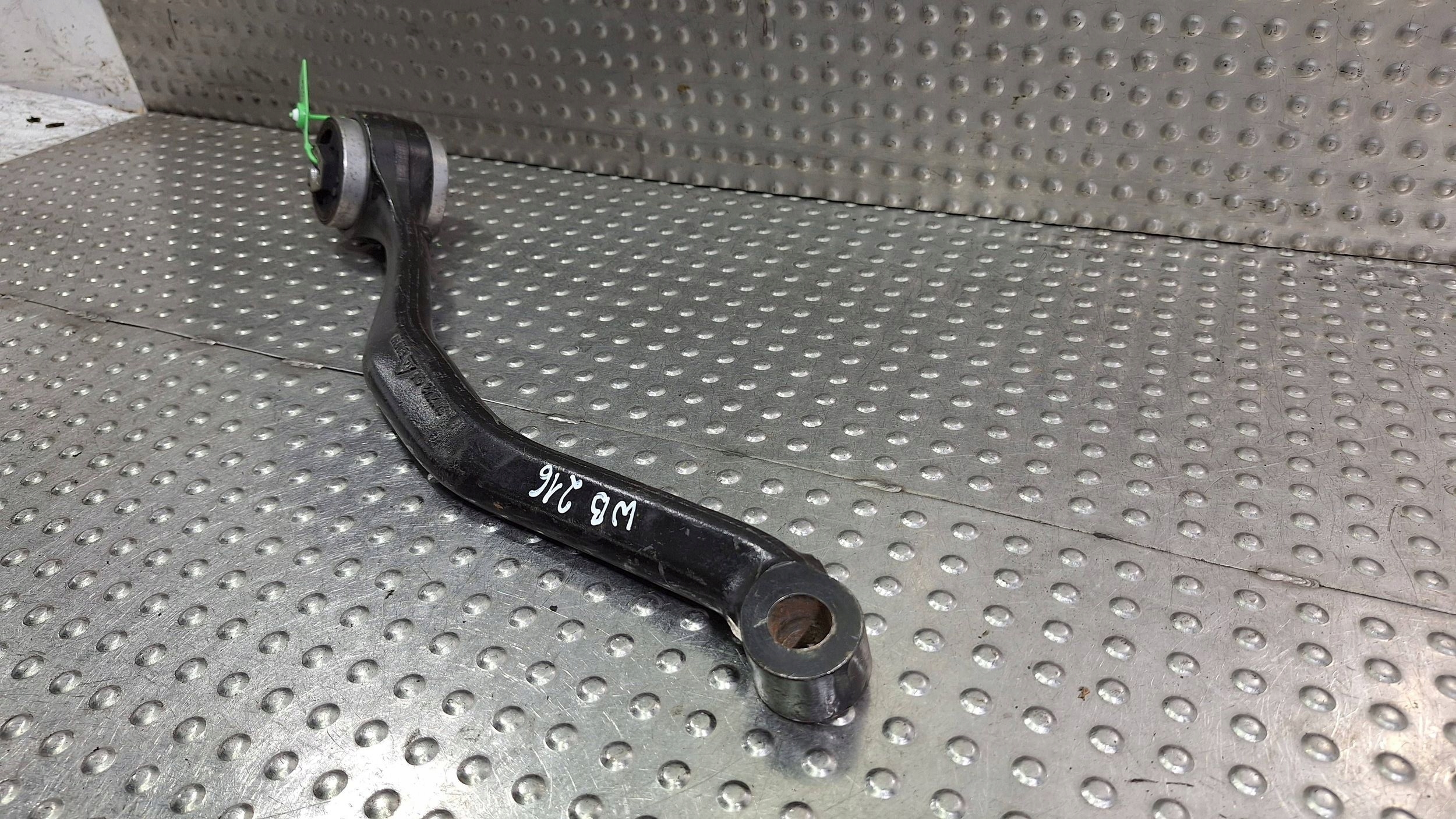 arm front right front upper 3412142 BMW X3 E83