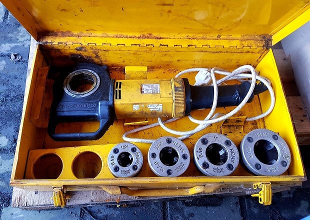 Elektryczna gwintownica REMS Amigo 1/2 3/4 1 1,1/4