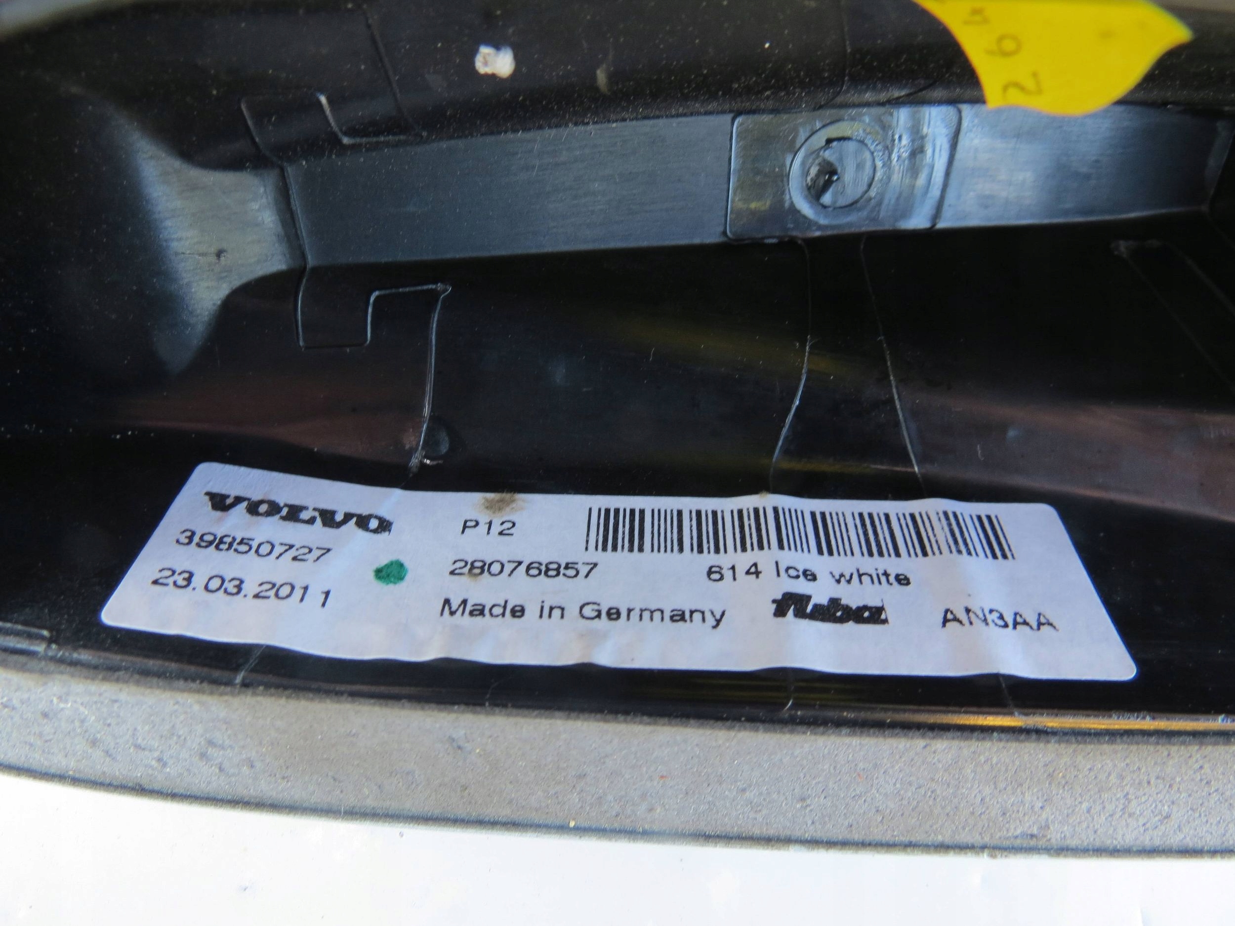 Blende Abdeckung ANTENY PLETWA VOLVO V60 39850727
