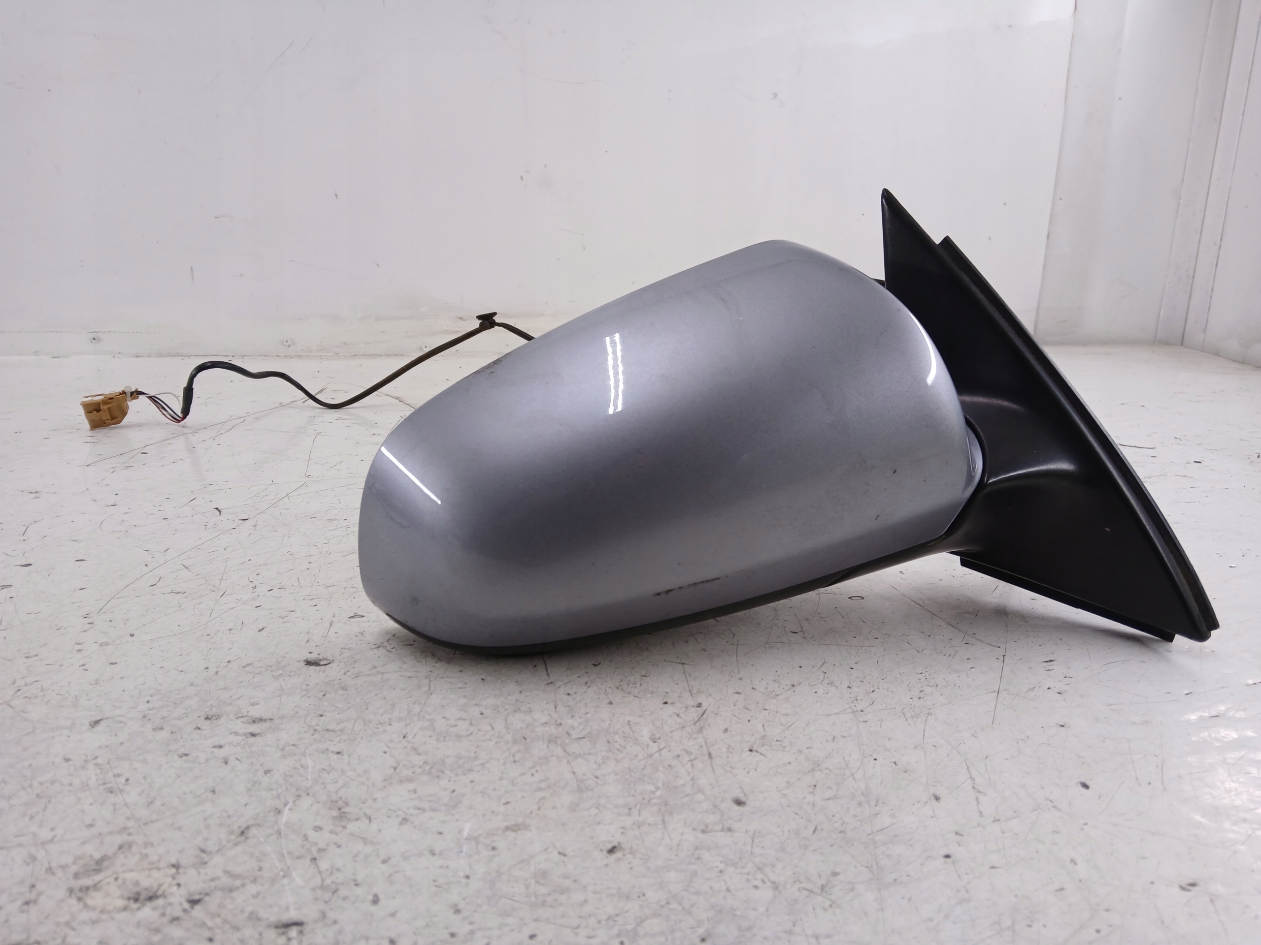 AUDI A4 B7 mirror right 5 PIN LY7J