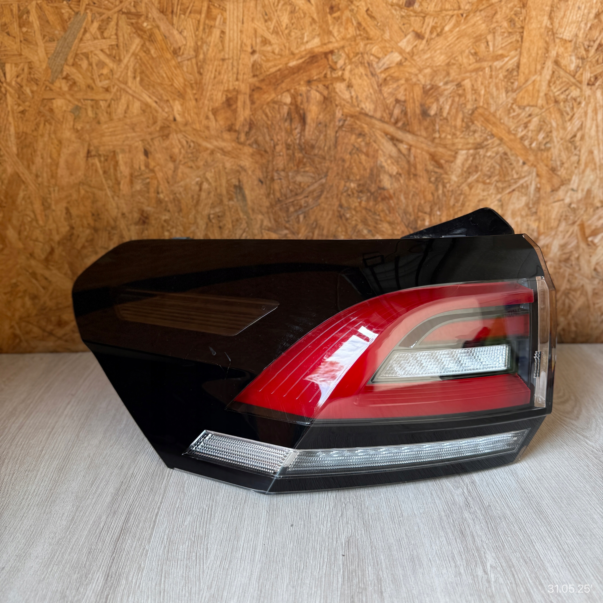 light rear left VW VOLKSWAGEN TAIGO 2G7945095