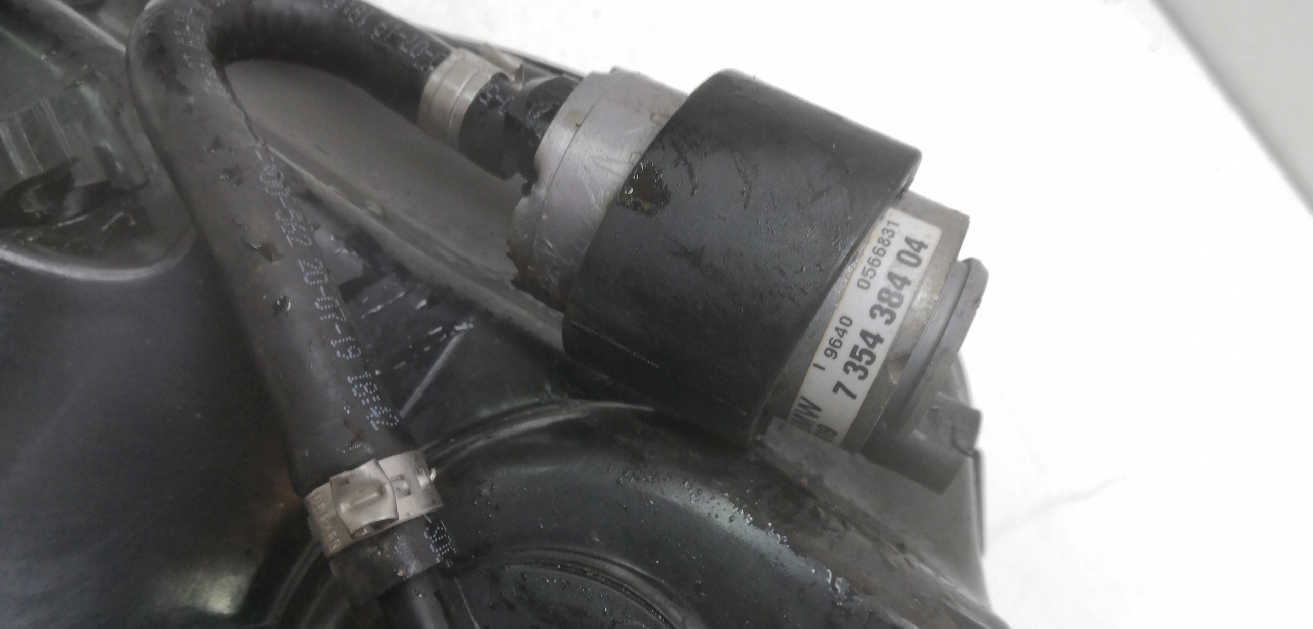 BMW g30 g31 zbiornik ADBLUE SCR Engine Type Diesel