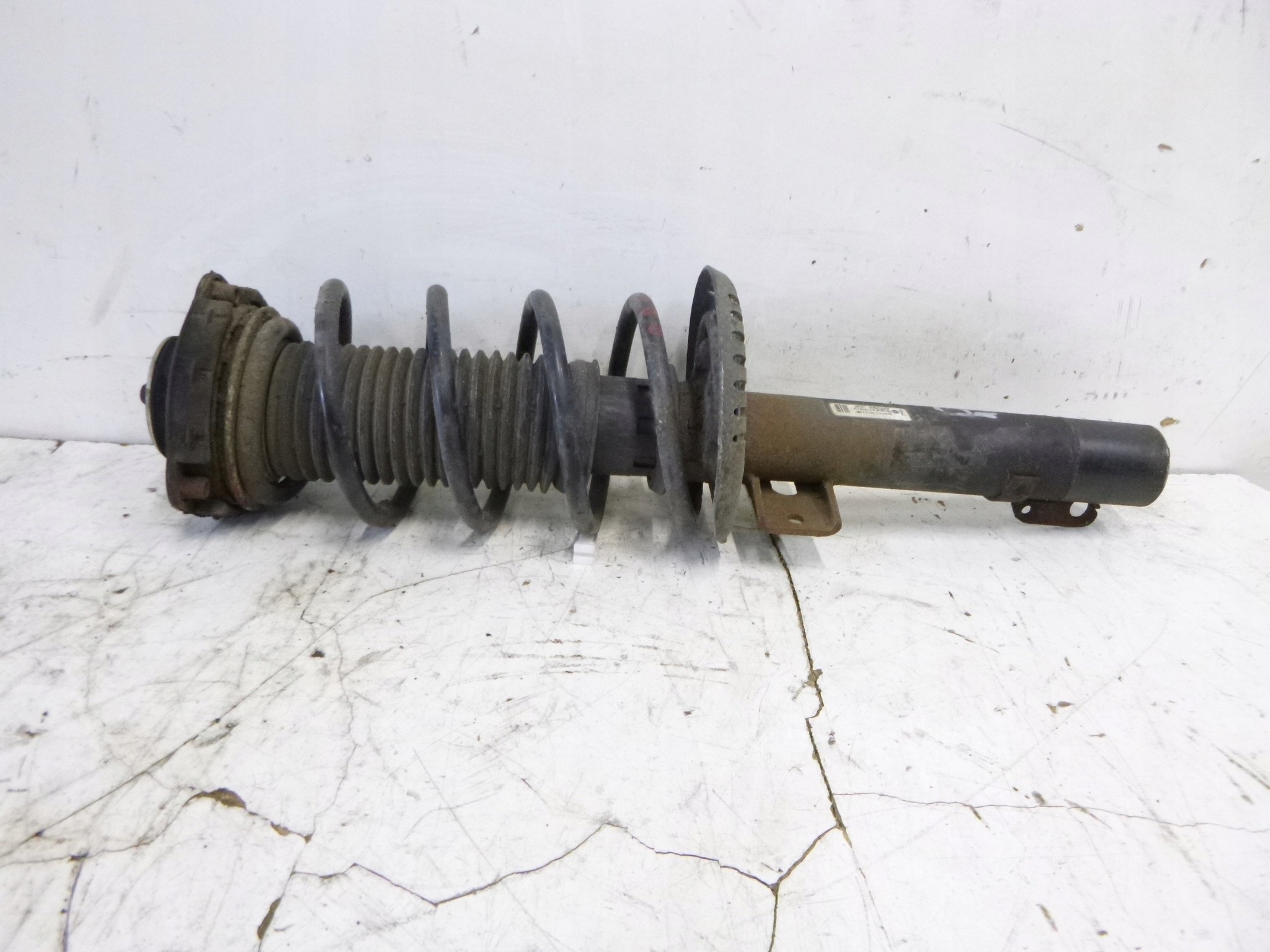 shock absorber front right complete VW Polo Fabia Ibiza 6Q0413031BR 01 – 09