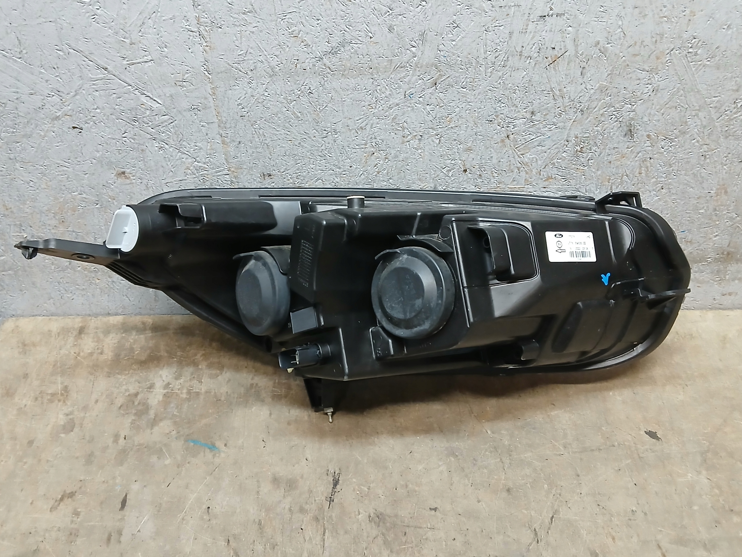 light front left FORD COURIER MK2 14- JT76-13W030-CD