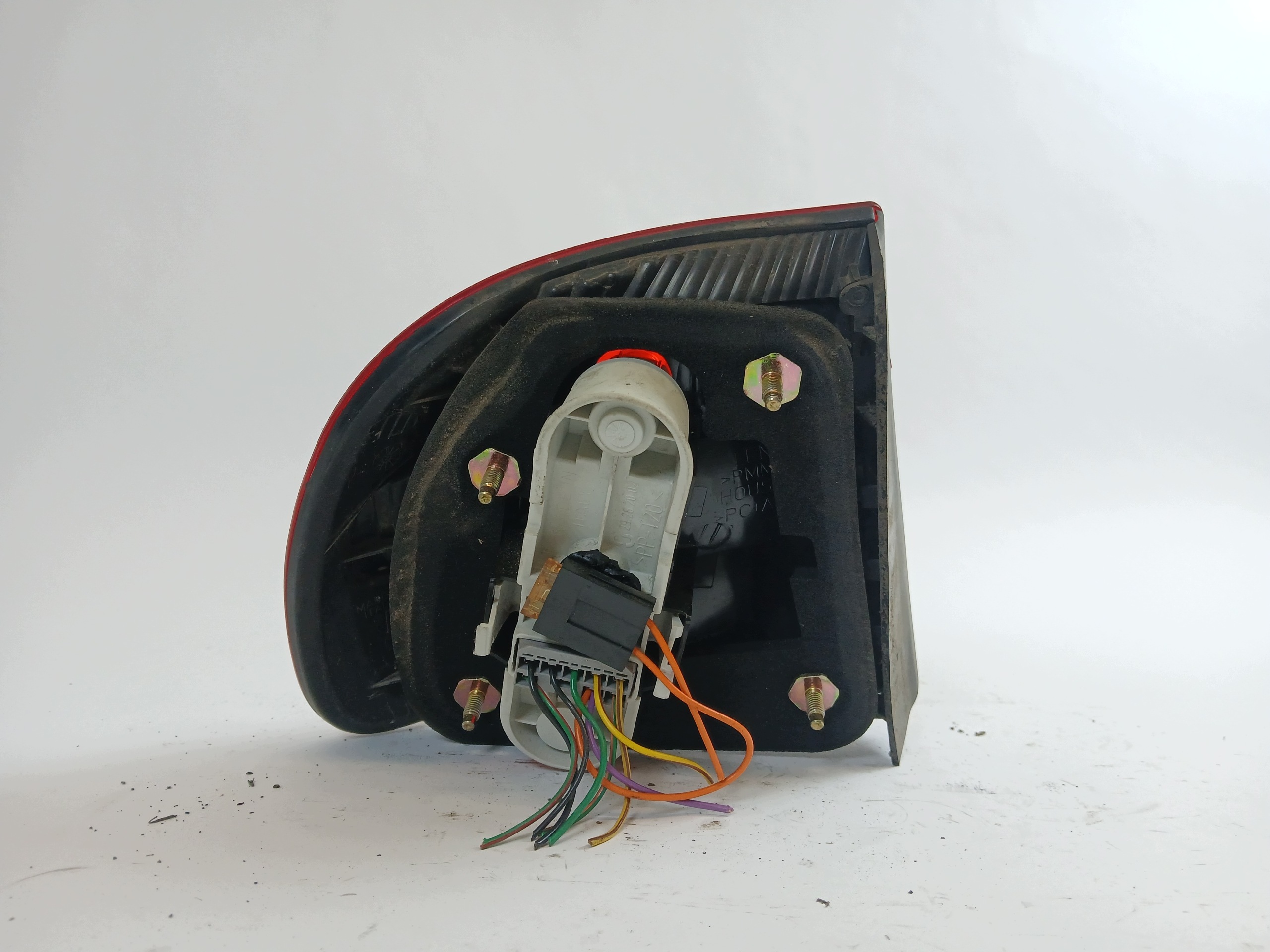 VOLVO V40 and light right rear part