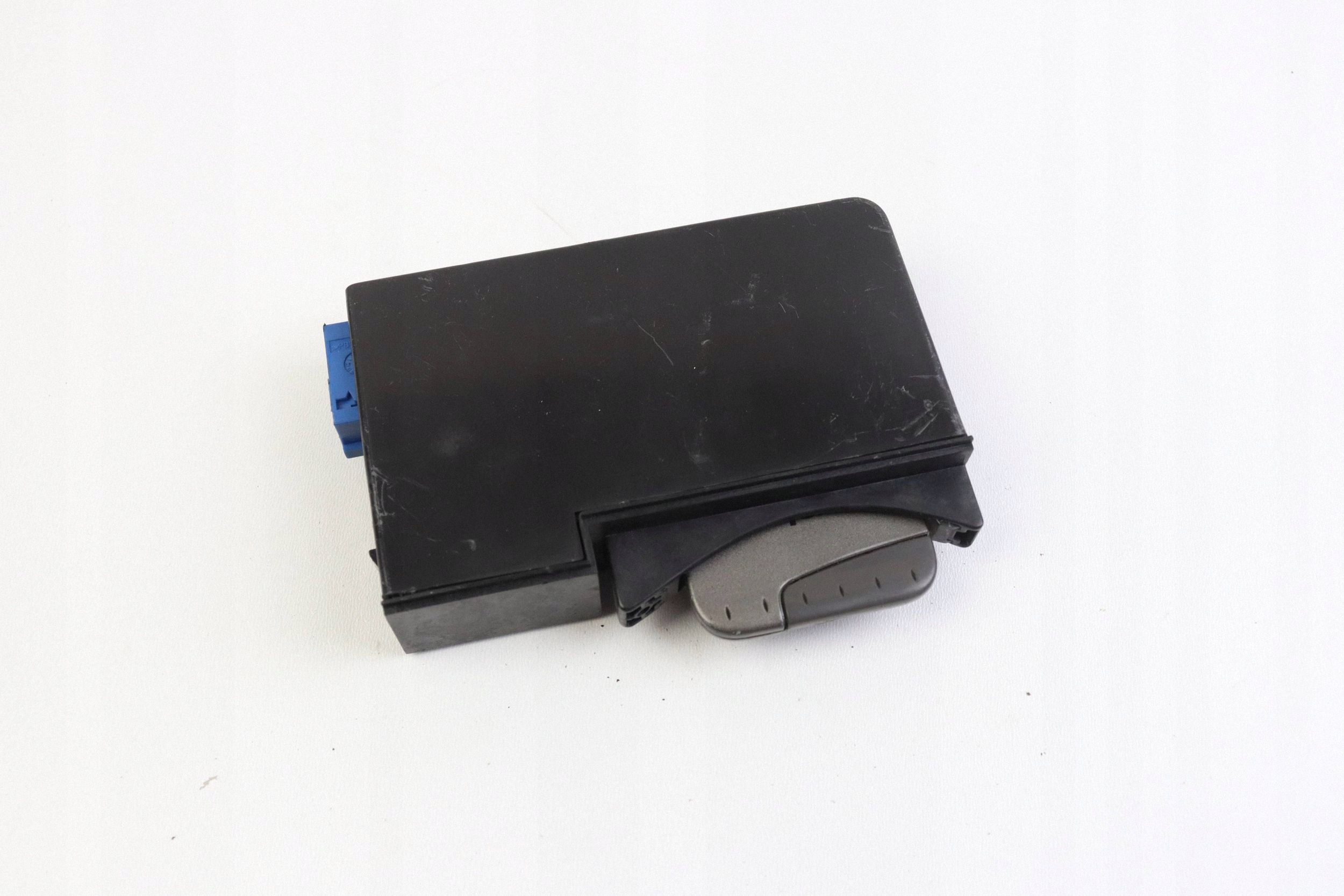 RENAULT LAGUNA II card reader KARTY ignition EUROPA 2.2 DCI 2004 ROK