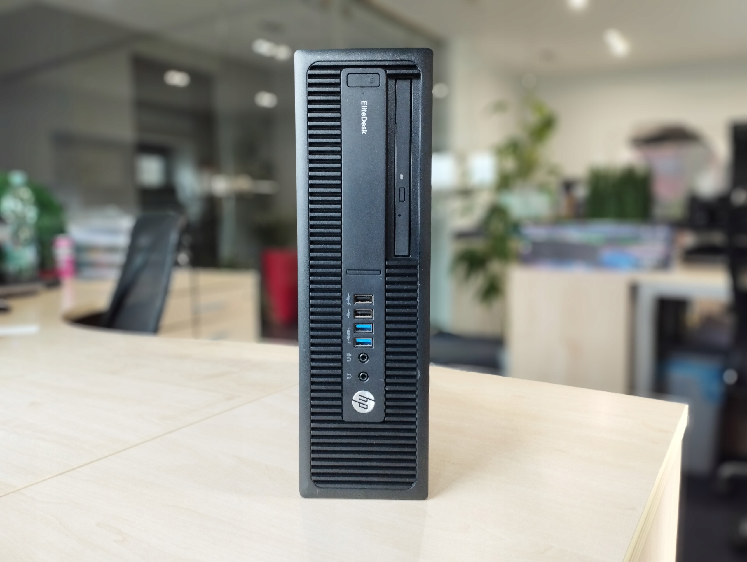 PC HP 705 G2 ELITEDESK | 4GB 120SSD | WIN10 LUB 11 | NAPĘD| AMD A4-8350 Seria AMD A4