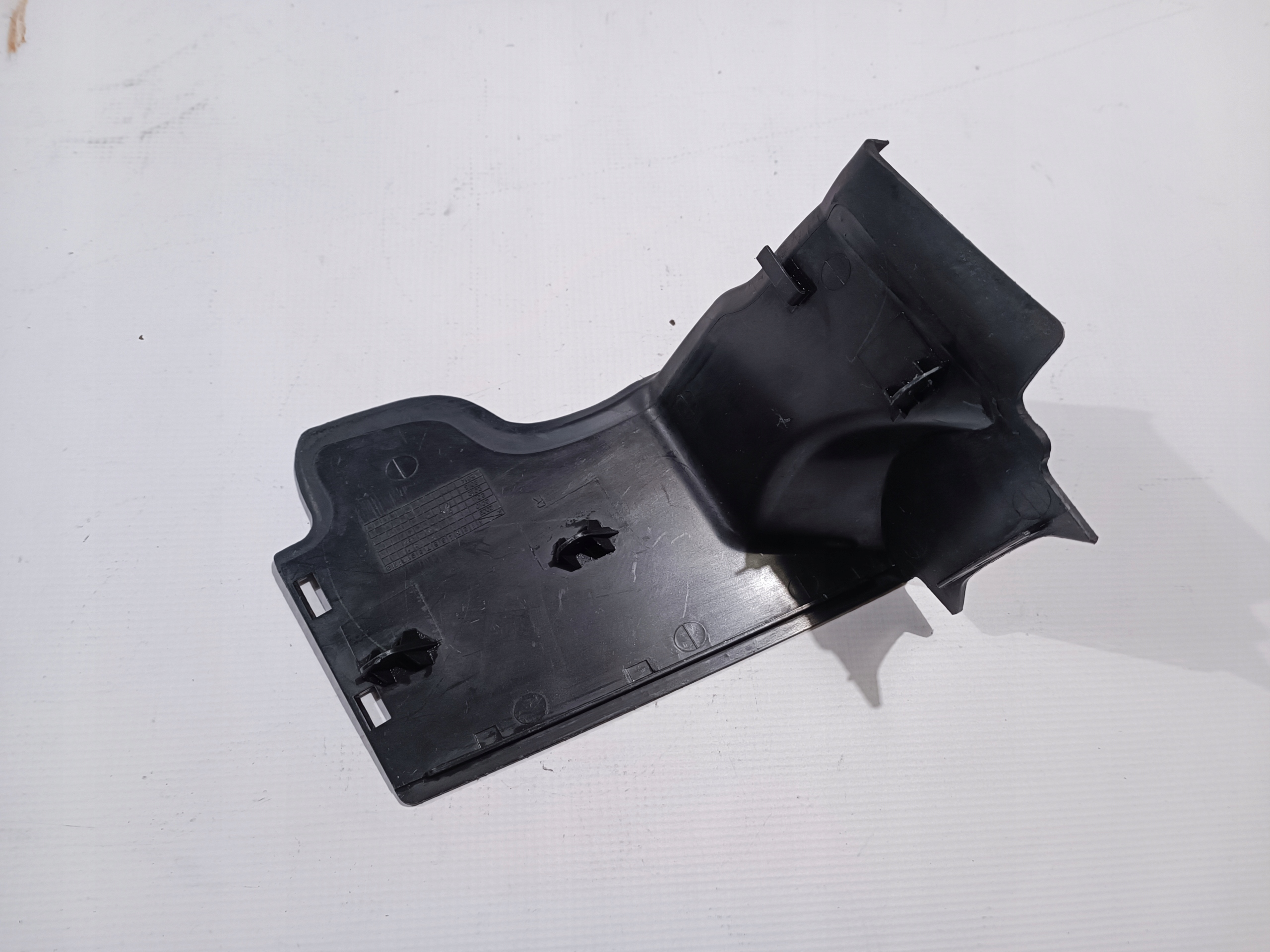 cover spoiler lights rear part right Dodge Challenger 2008-2014