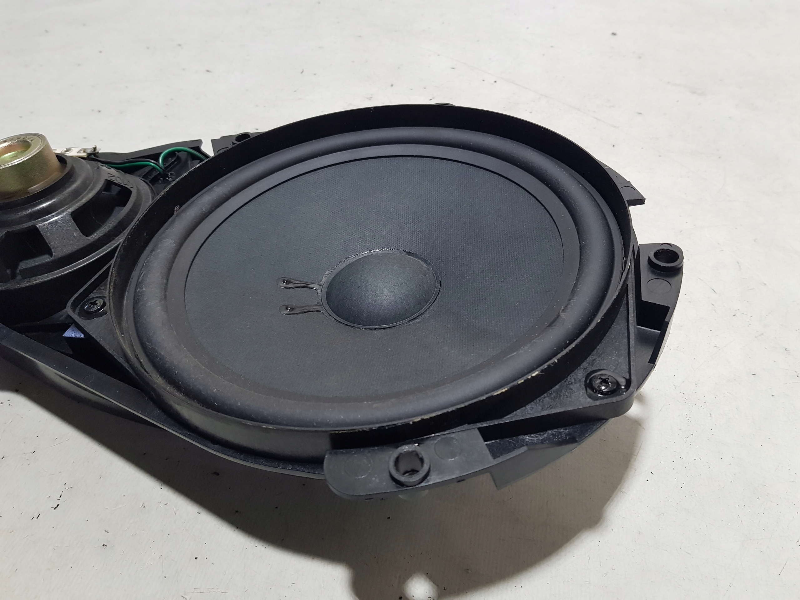 speaker door left MERCEDES SL R230 W230