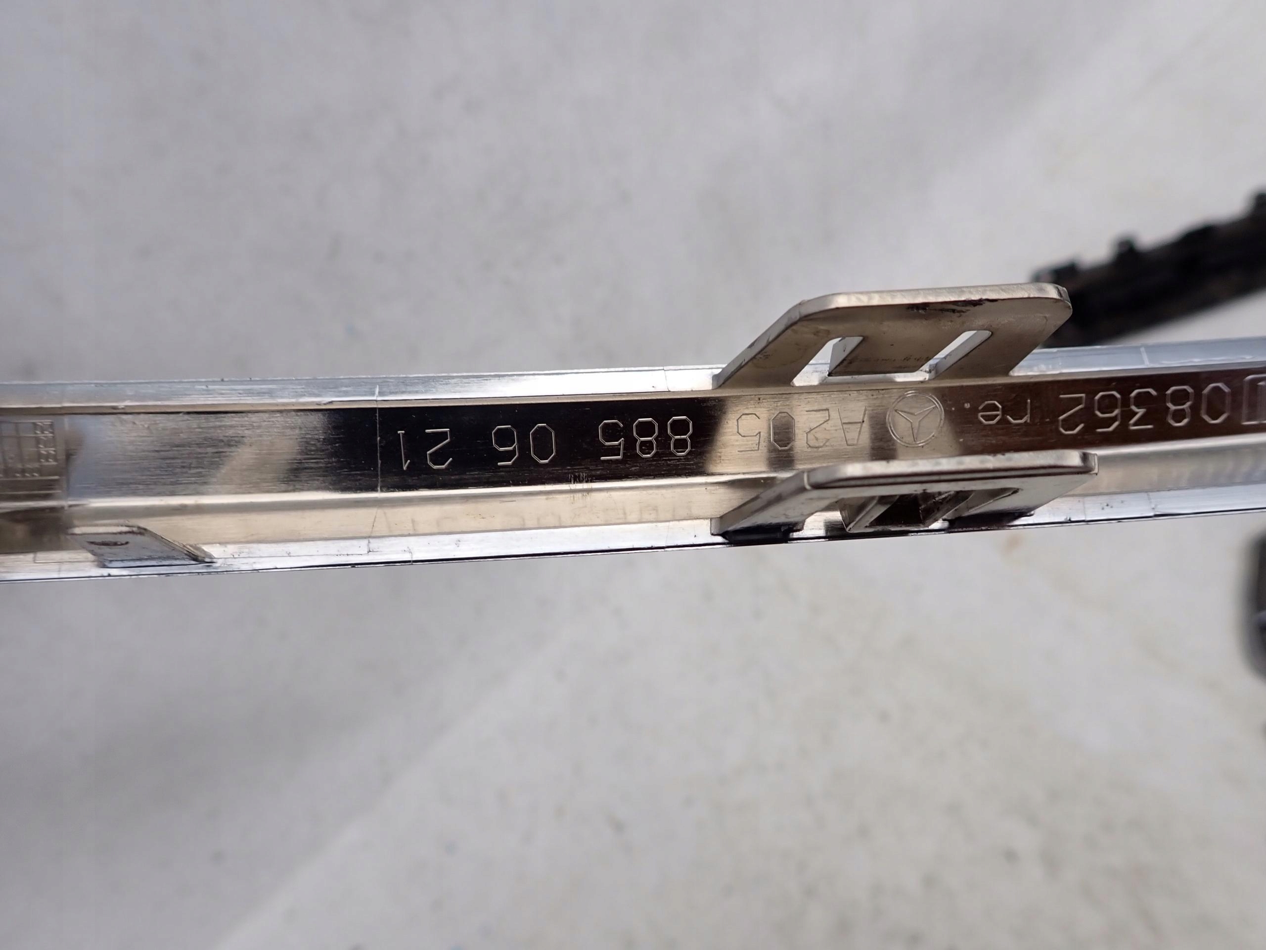 MERCEDES C-KLASA W205 moulding bumper CHROM rear part