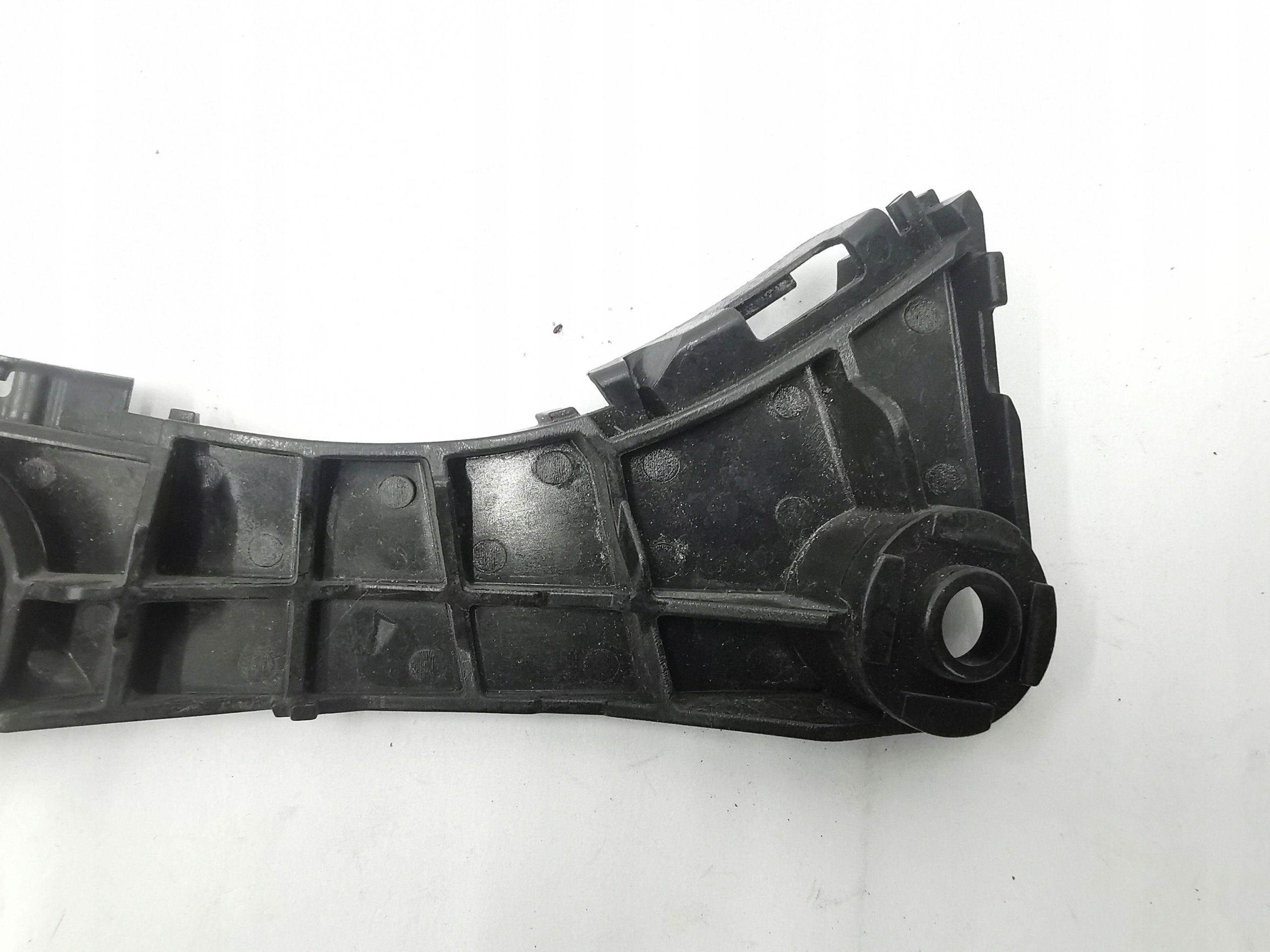 bumper bracket left front TOYOTA RAV4 RAV-4 / 52536-42030