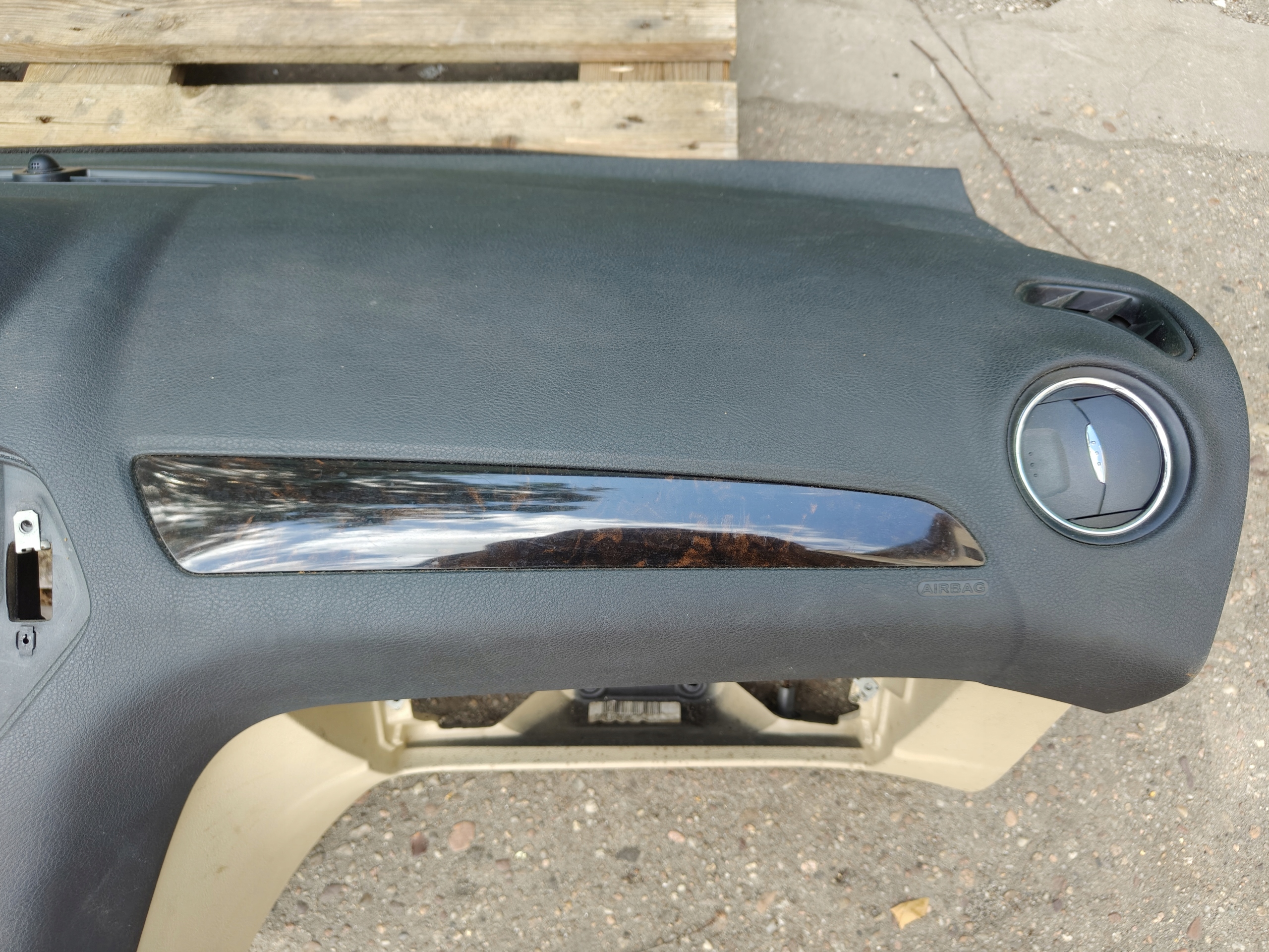 FORD MONDEO MK4 08R dashboard console without passenger airbag