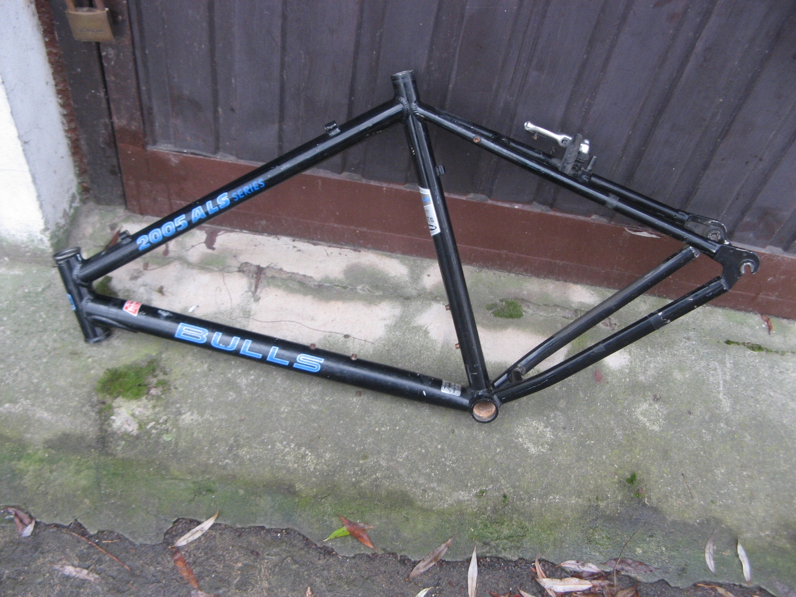 Rama Aluminiowa Rowerowa Bulls 2005 SERIES Pod Koła 26'' i 28''.