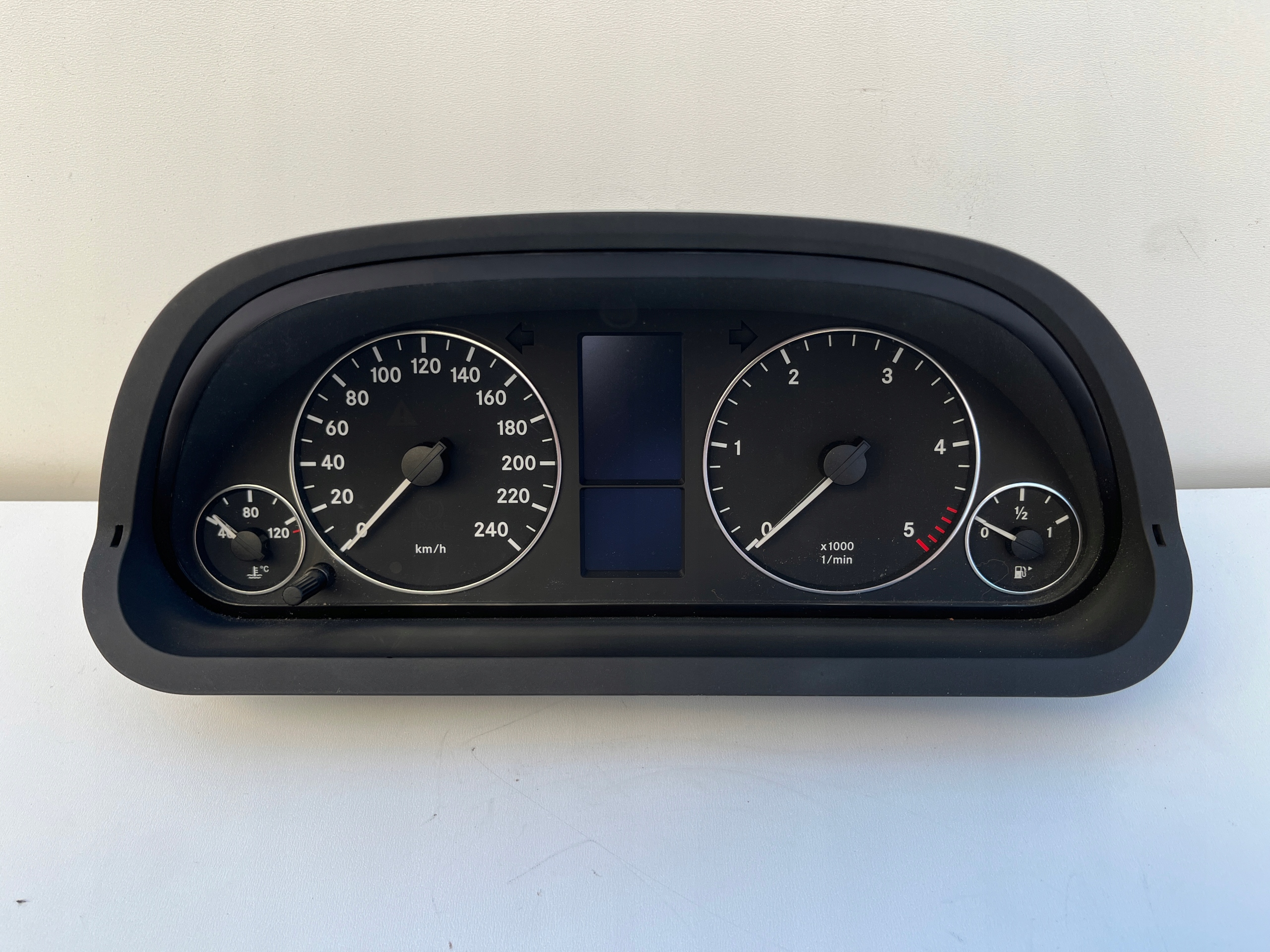 dials dials Mercedes A W169 CDI Diesel A1695401847
