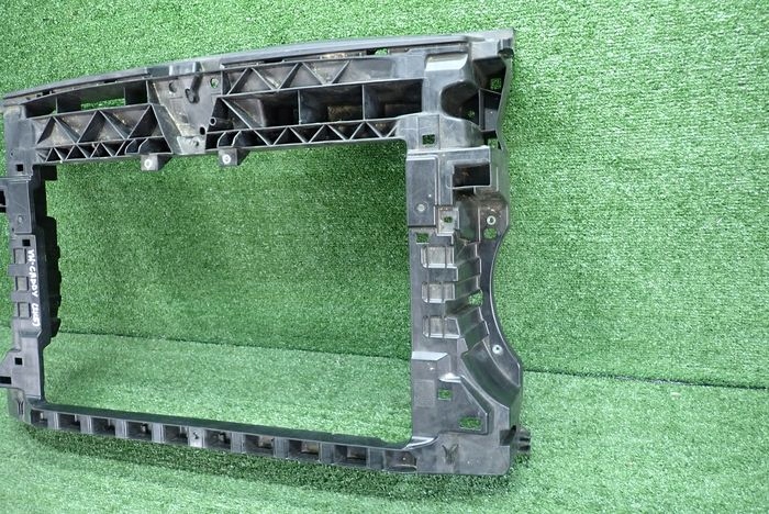 VW CADDY 15- Schlossträger vorne