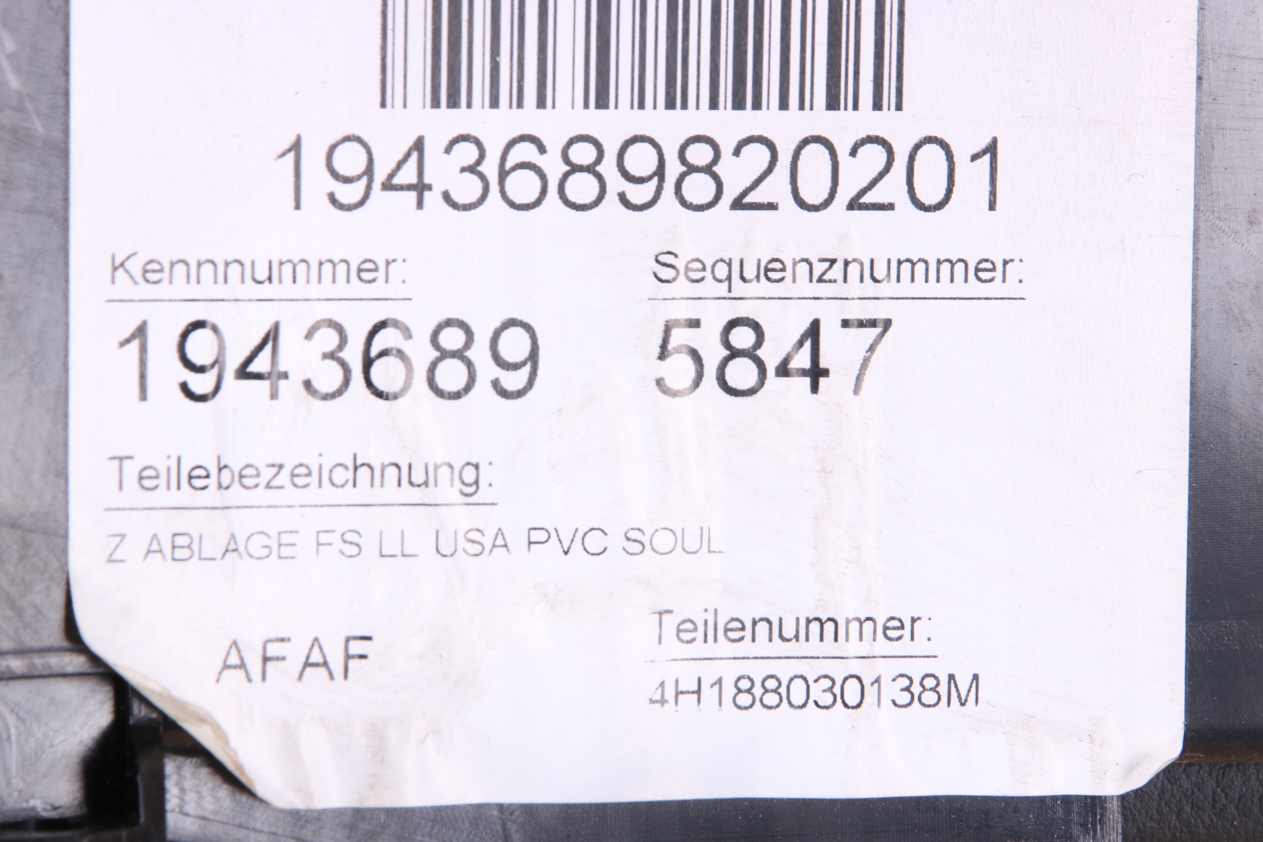 AUDI A8 D4 4H fedél DOLNA DESKI táblák 4H1880301