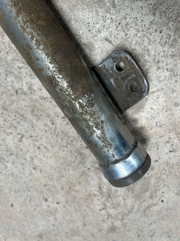 Golenie Lagi Widelec Junak m10 oryginał z epoki Producent Junak OE