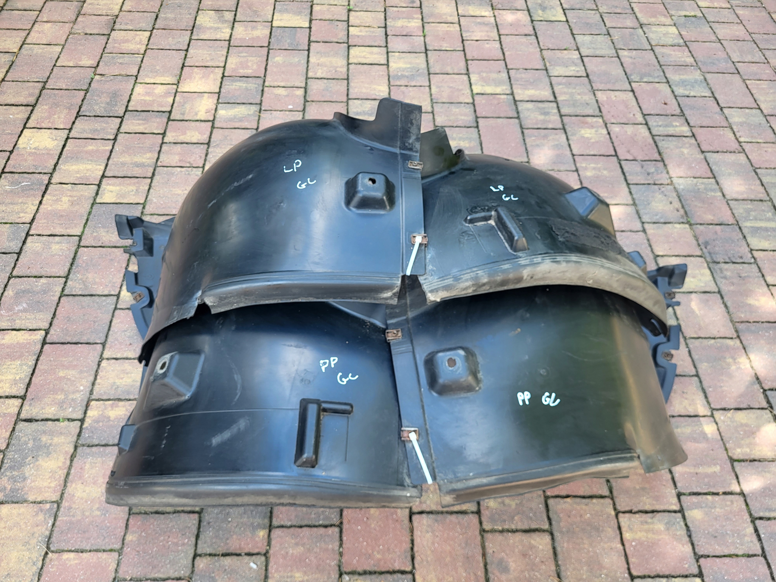 NADKOLE PRAWY LEWY PRZOD MERCEDES GL