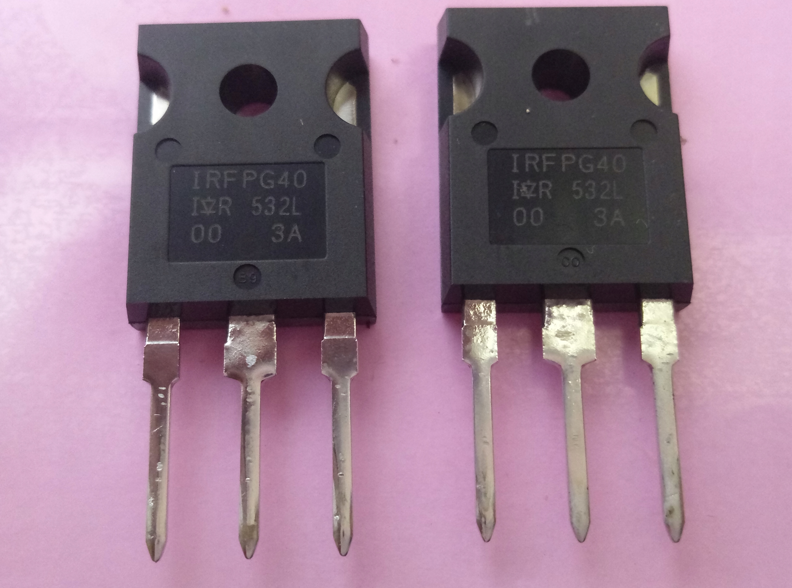 [1szt] IRFPG40 tranzystor N-MOSFET 4.3A 1000V 150W