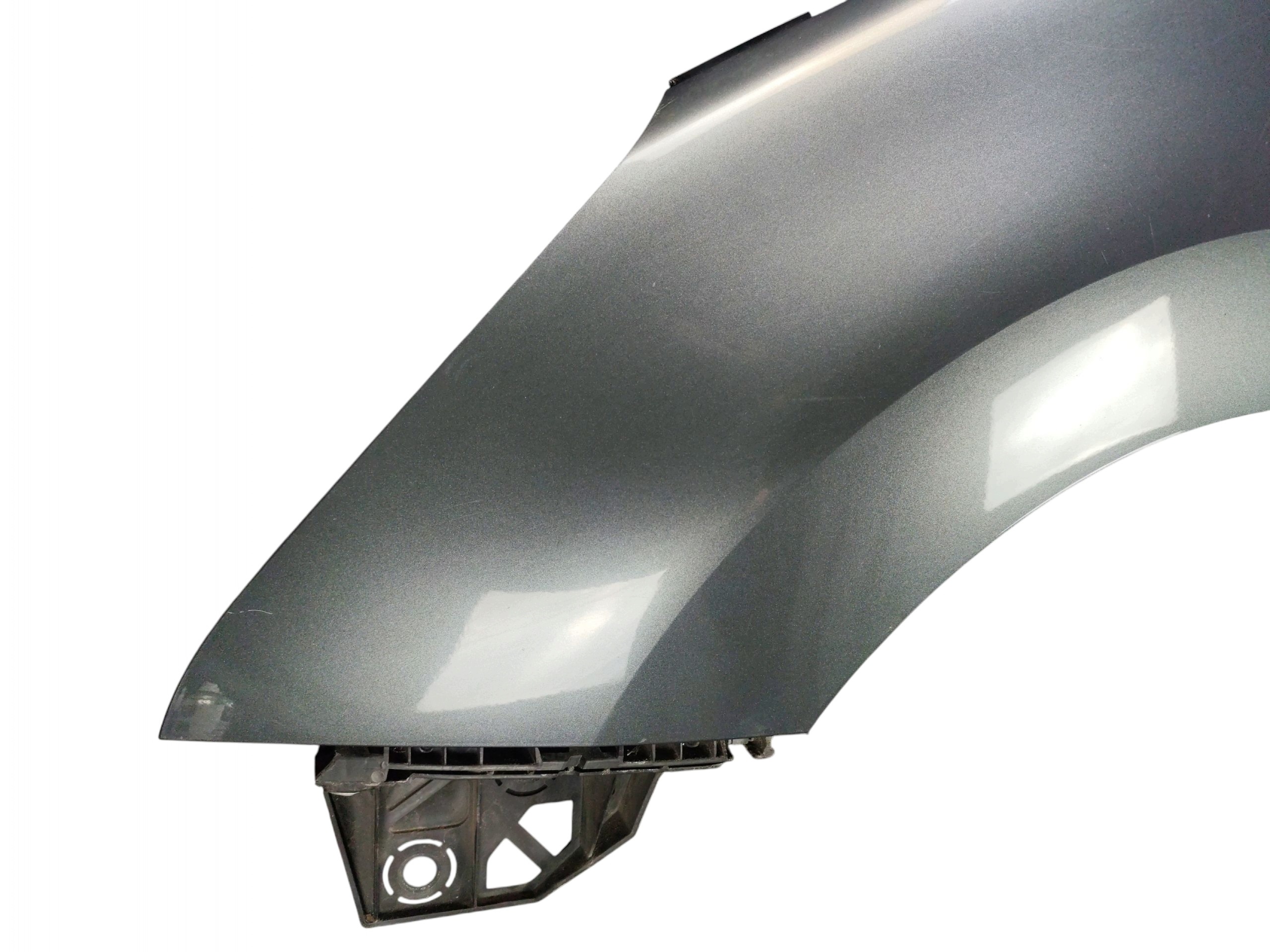 fender left front PEUGEOT 5008 and (2009-2013) code LAKIERU KTPD