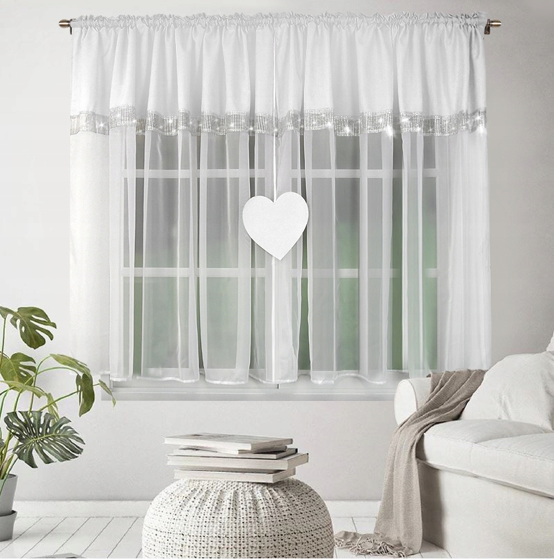 FIRANA DO POKOJU DZIECKA ZESTAW Z SERDUSZKIEM Materiał woal