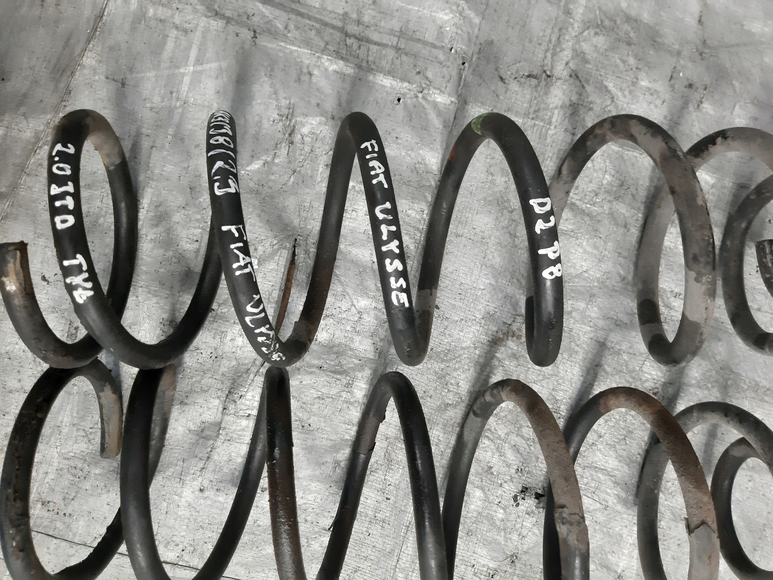springs springing rear part 2X FIAT ULYSSE 2.0 JTD