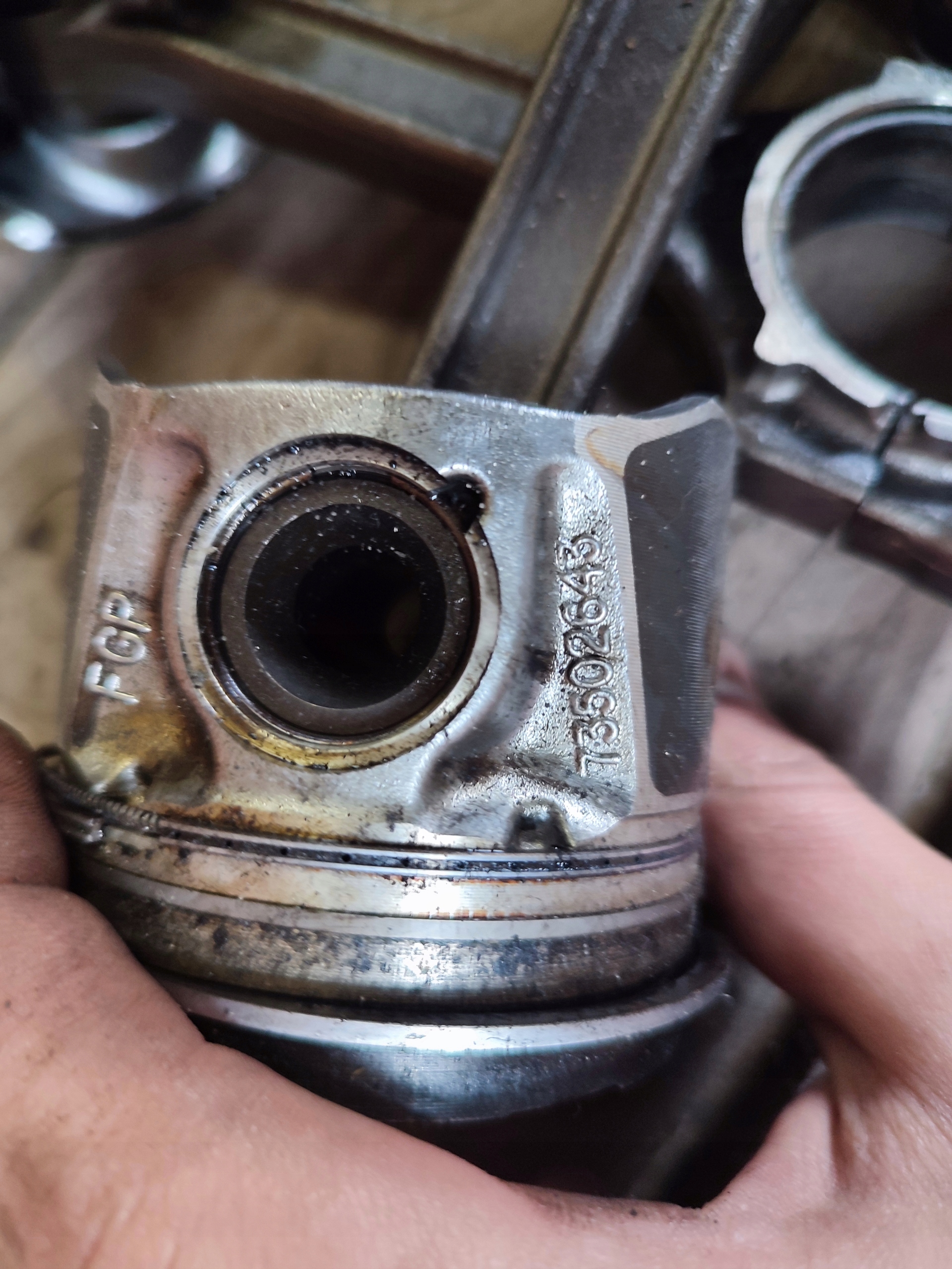Piston avec bielle CORSA D 1.3 CDTI Z13 73502643