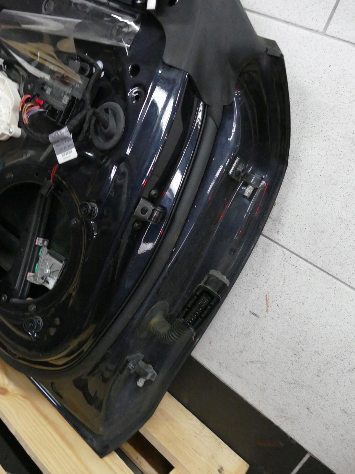 AUDI A5 8T LIFT SPORTBACK door left front left front LX5R