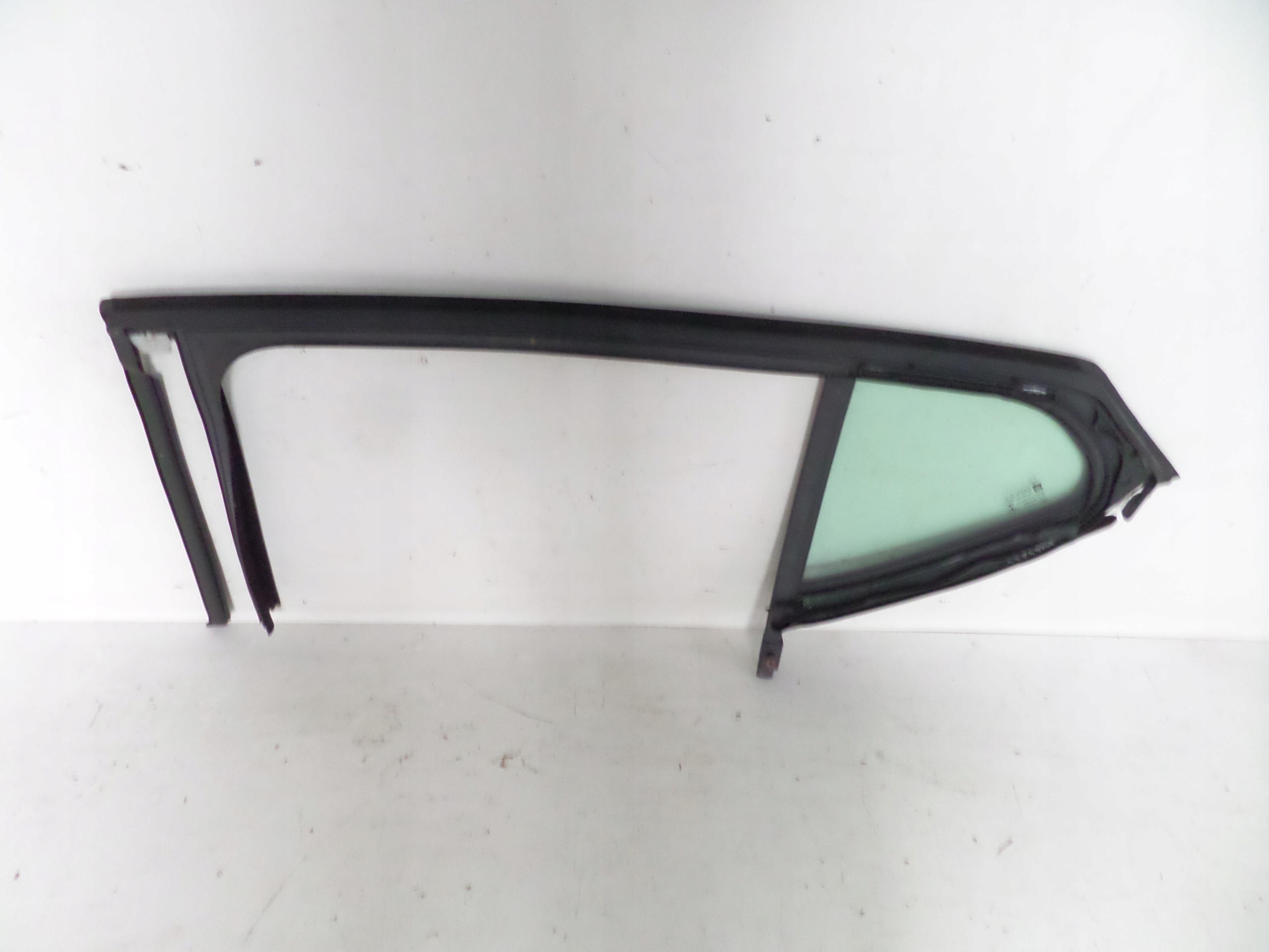 window rear right frame OPEL ASTRA V K 15- HB