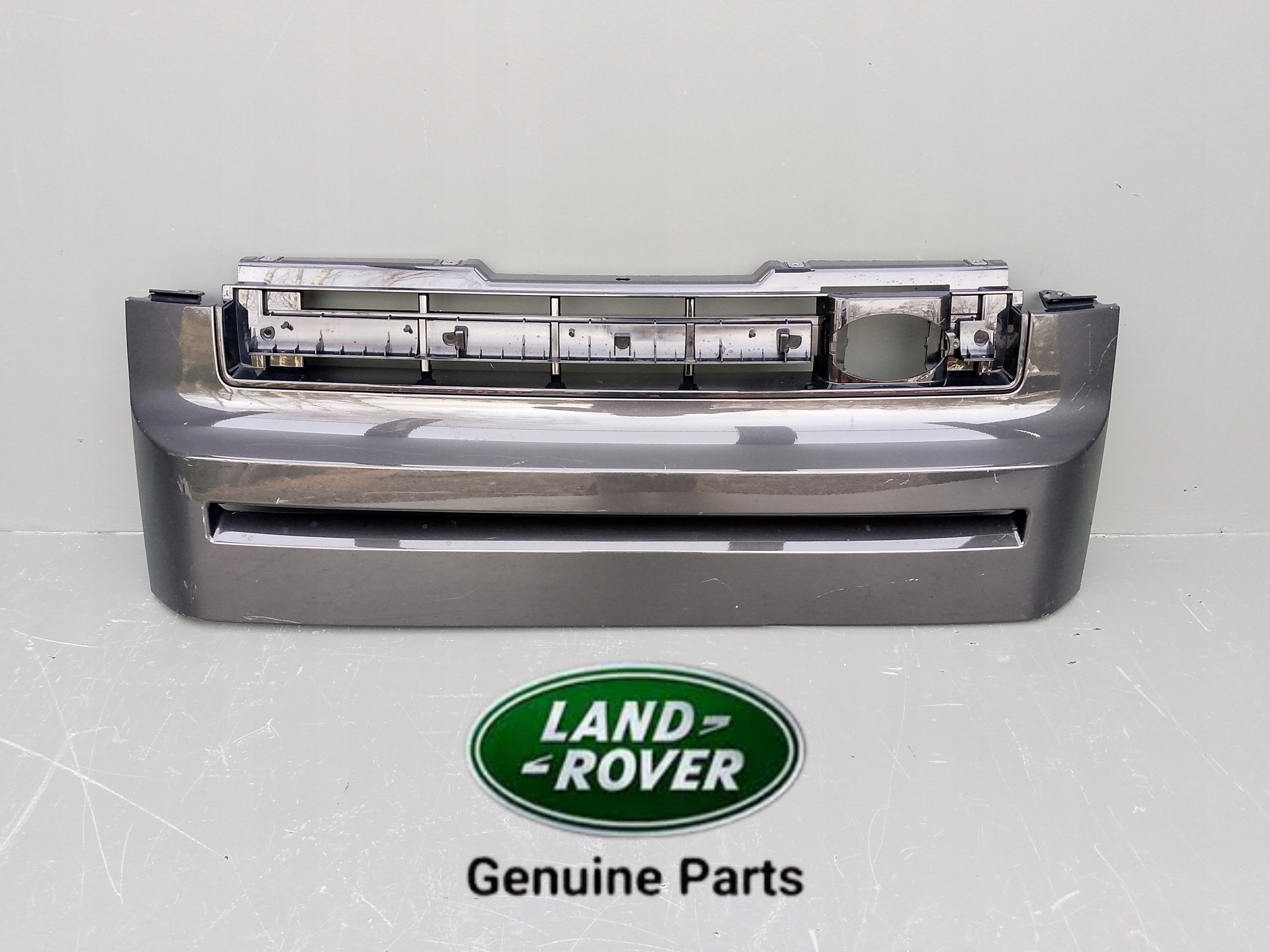 Land Rover Defender LA Kühlergrill FRONTGRILL Kühlergitter B28A163A - Thumbnail 1