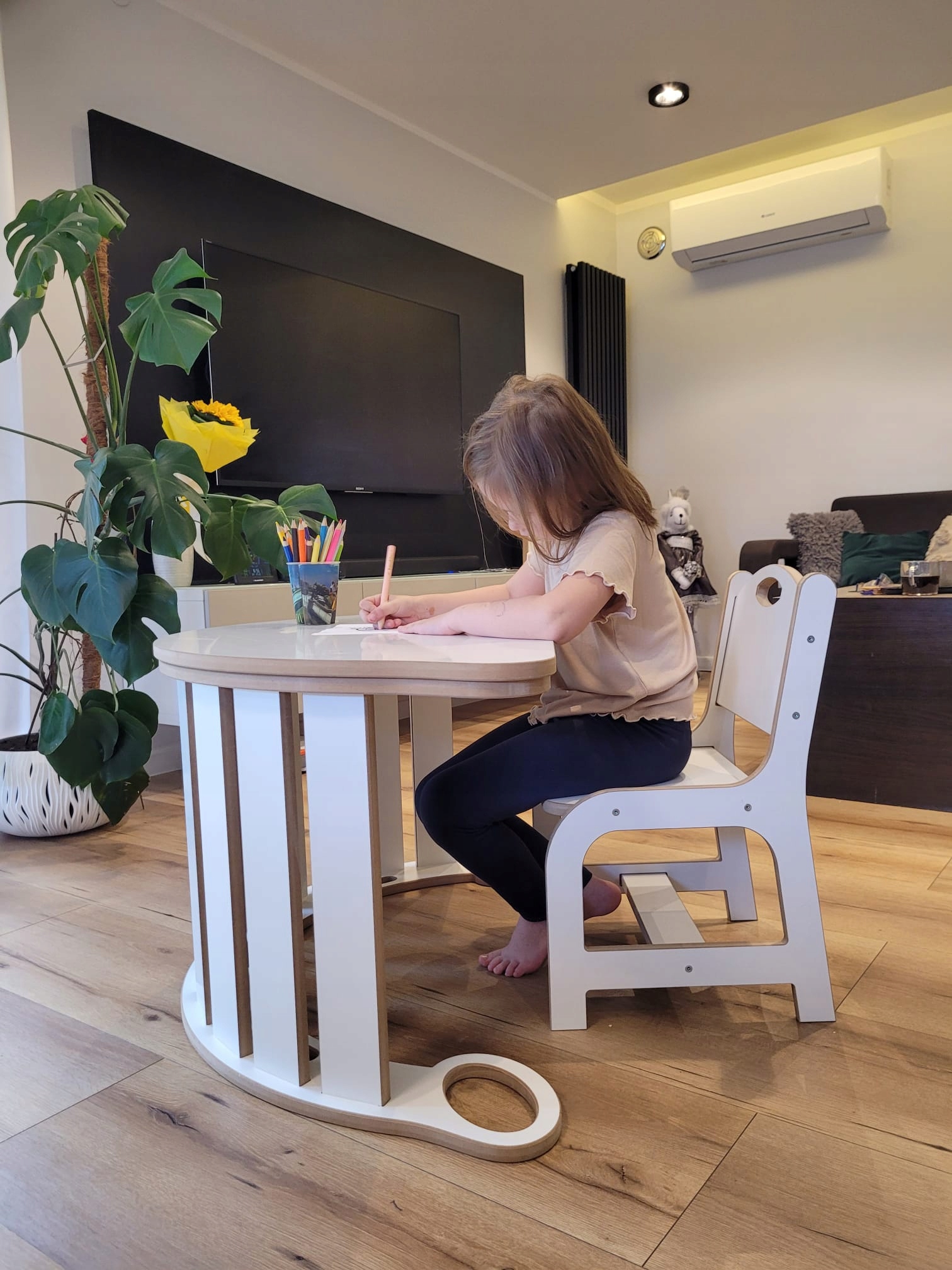 Bujak Montessori bujaczek blat krzesełko stolik Podusia 4w1 - rozmiar L Wiek dziecka 12 m +