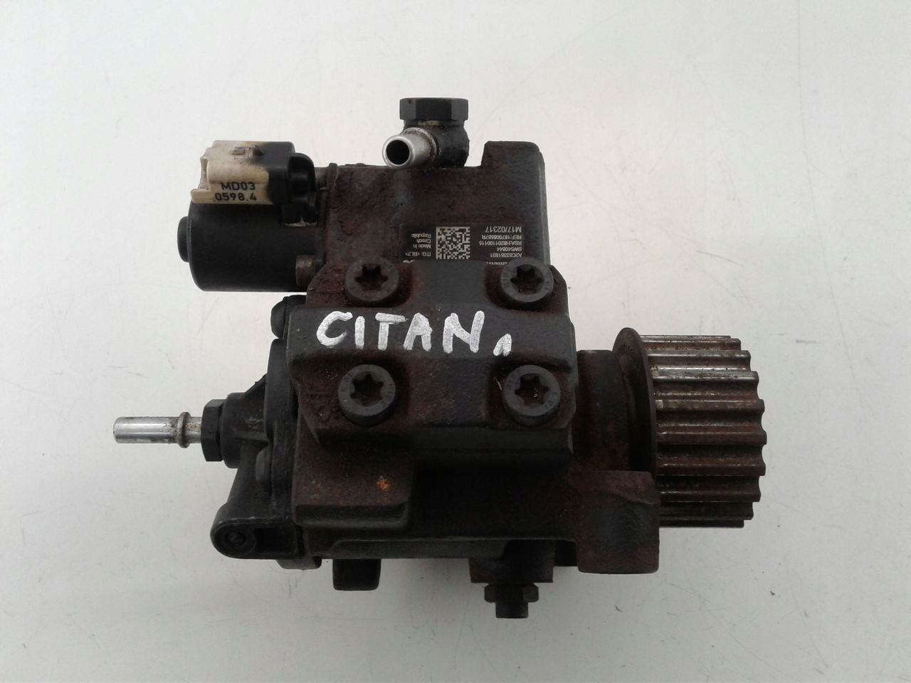 Einspritzpumpe 8201100115 Mercedes Citan