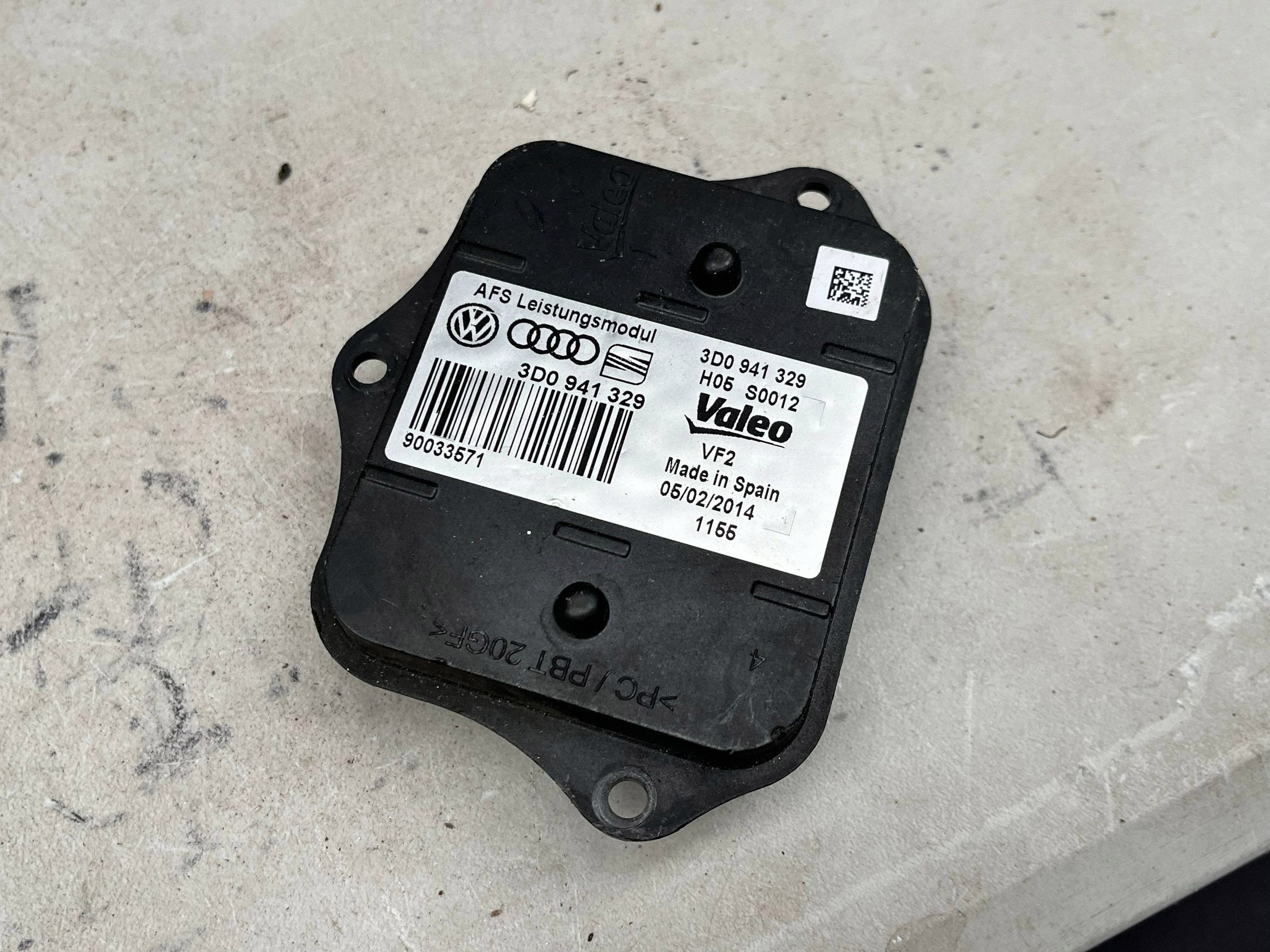 control unit XENON VOLKSWAGEN PASSAT B7 3D0941329 @M