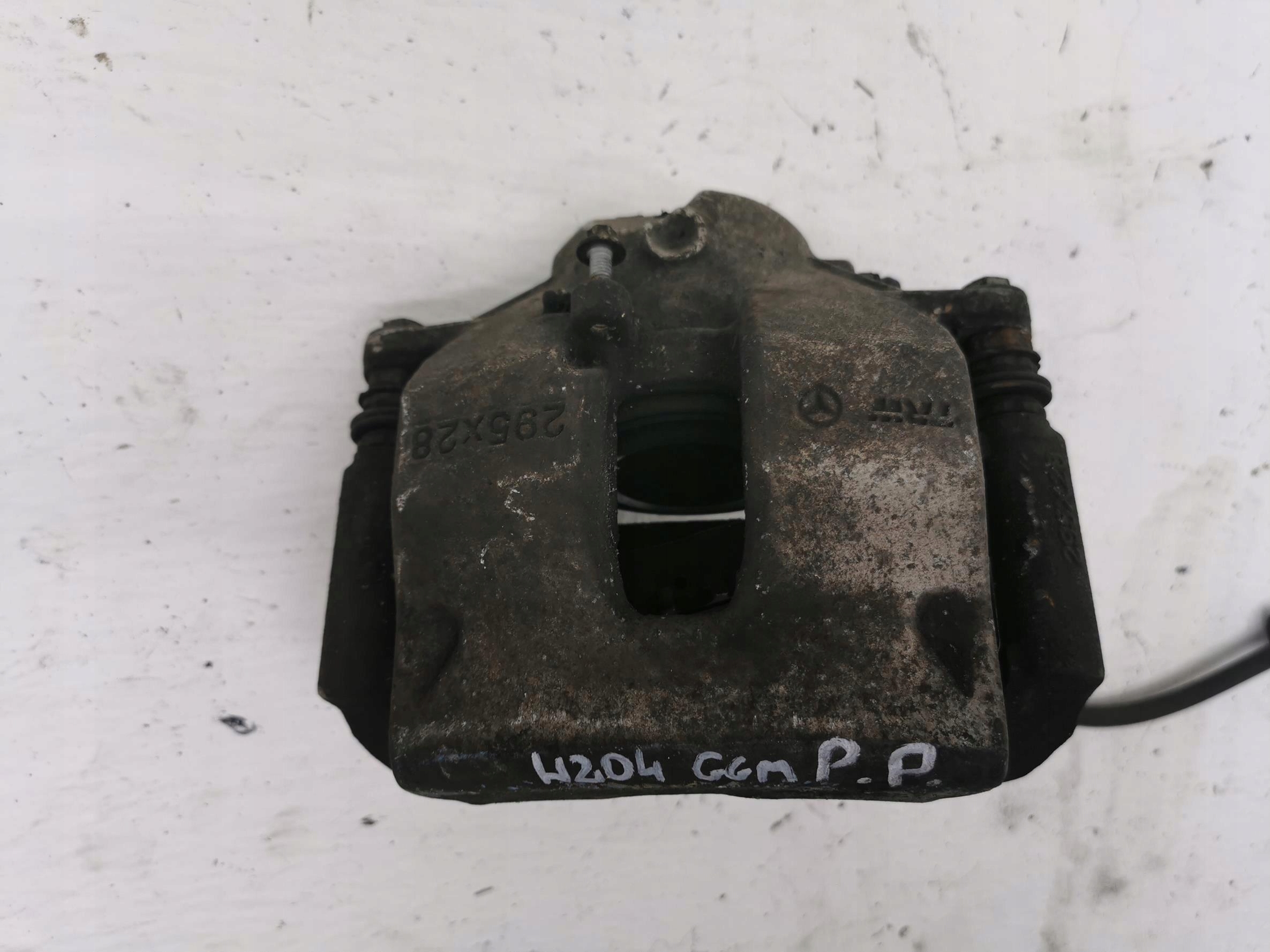 caliper brake right front MERCEDES C-KLASA W204
