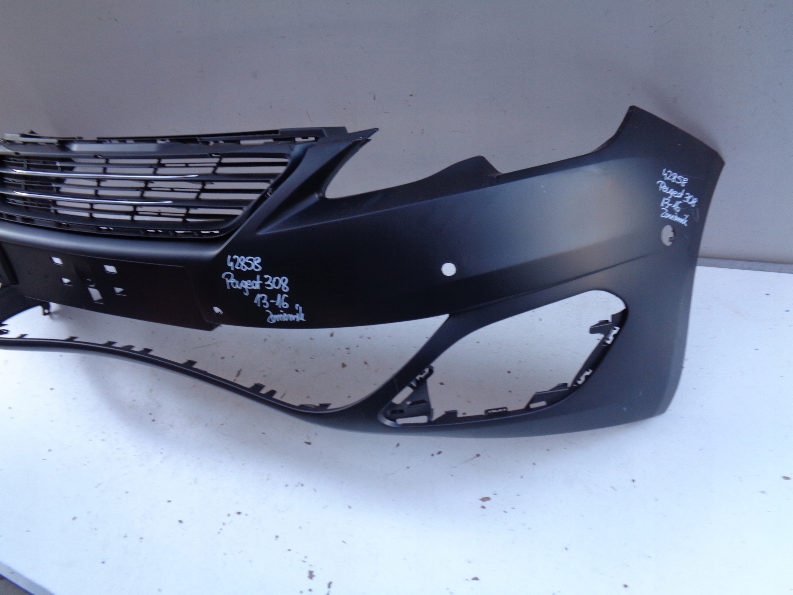 NEU FRONTSTOSSSTANGE PEUGEOT 308 13-16 NR 42858