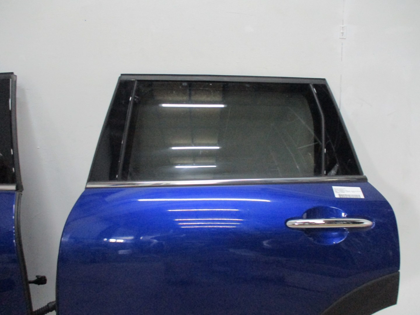 door right left rear. MINI F54 17R B62