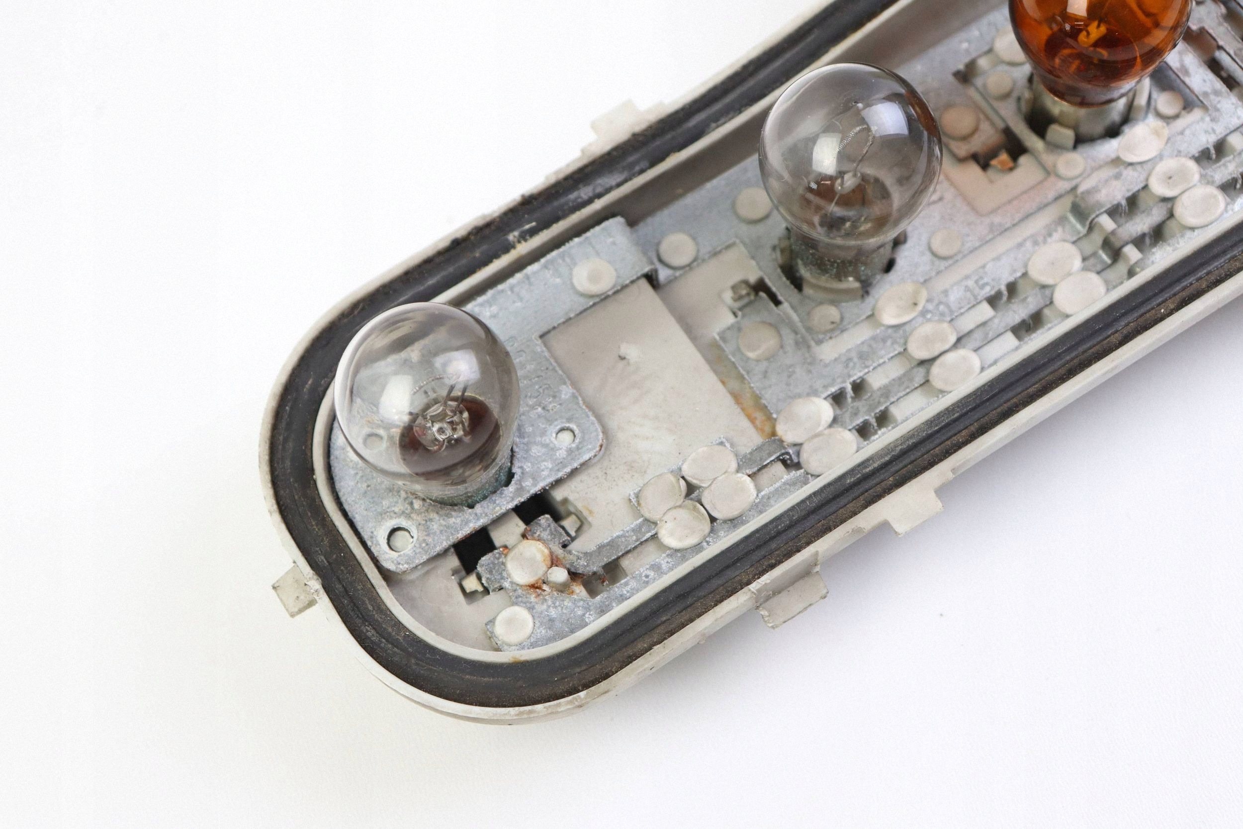 AUDI A4 B6 light housing right rear part rear KOMBI AVANT 8E9945258