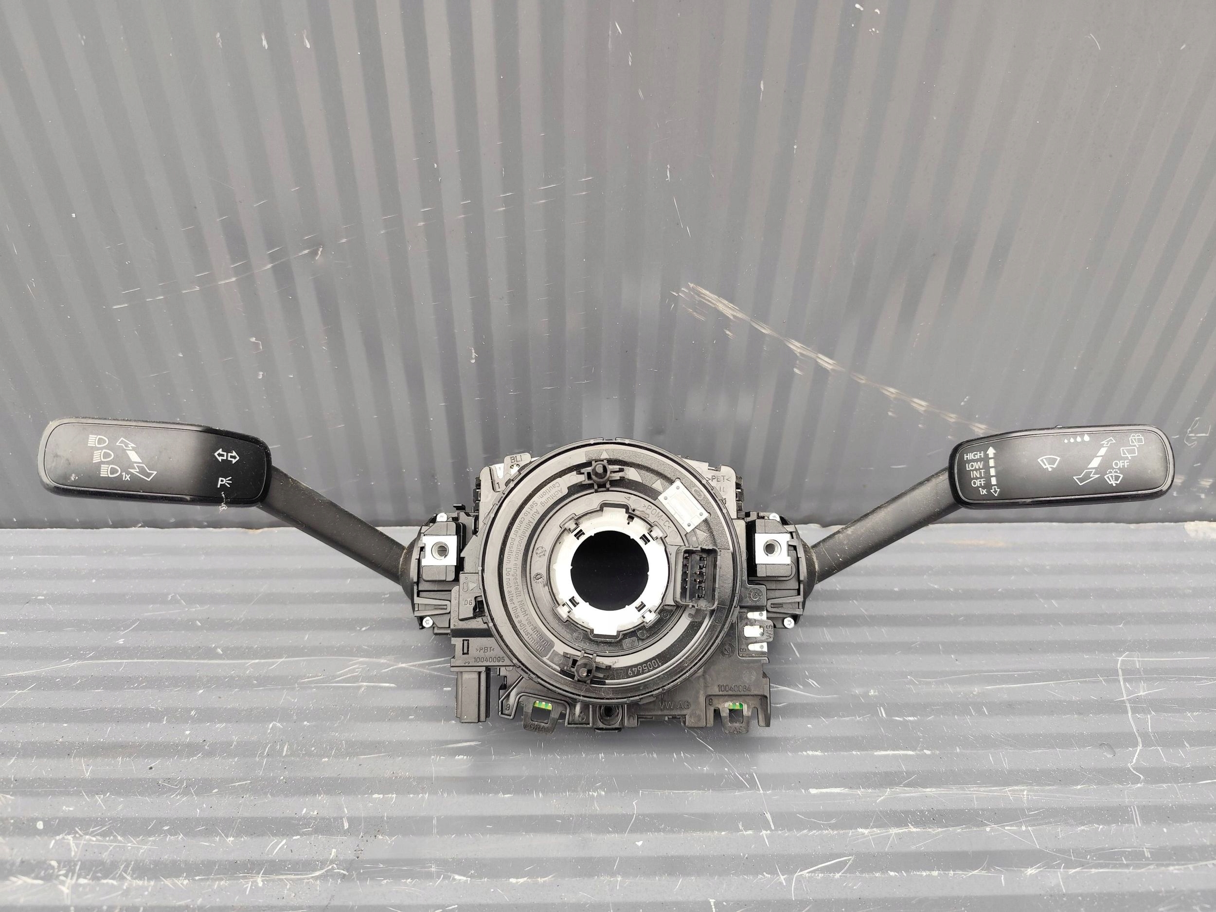 VW GOLF VII DEVIO LUCI TERGICRISTALLO TERGI DEVIO LUCI DEVIO ANELLO airbag VOLANTE 5Q0953507GH