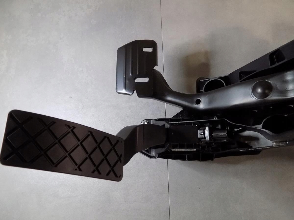 VW ARTEON PEDAL Bremse 5Q1723058BQ