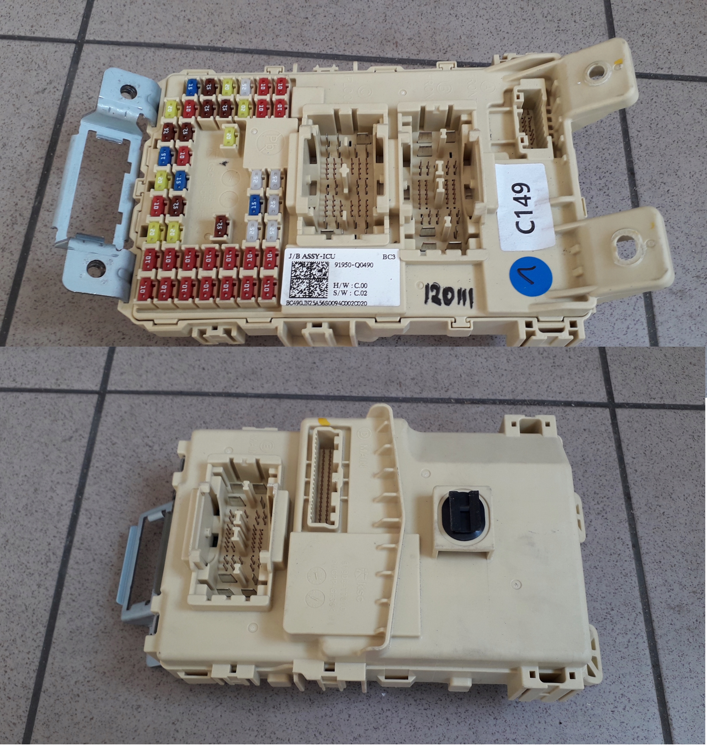 HYUNDAI I20 III 2020-22 SKRZYNKA BEZPIECZNIKÓW