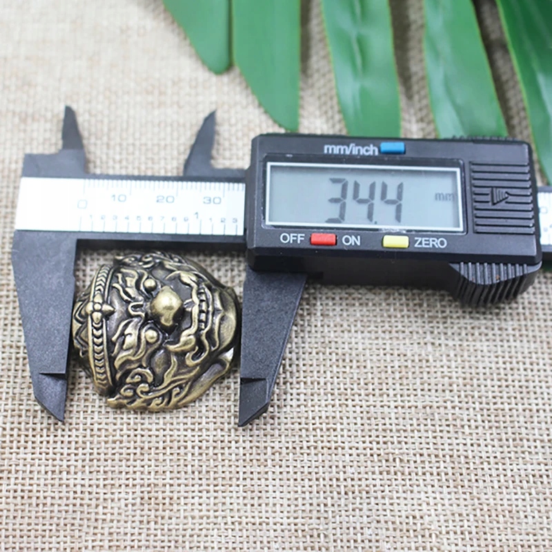 2PCS Metal 3D Mask Concho Leathercraft Decoration Buckle Screw Back Punk Model henyuek