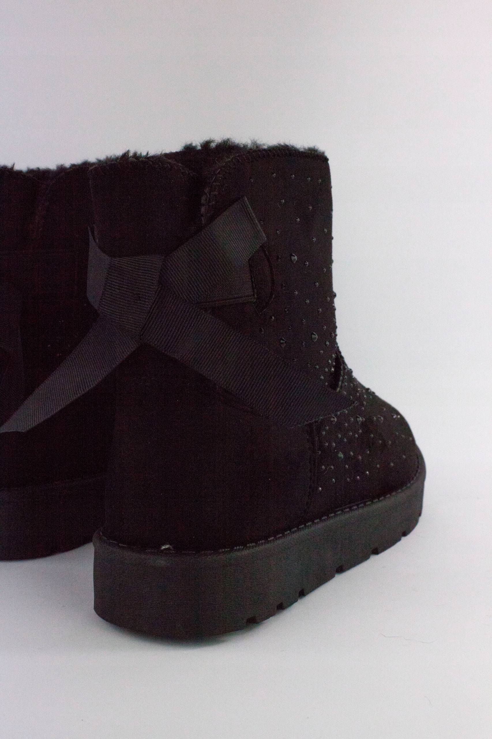 BOTKI ocieplane Z FUTREM śniegowce MUKLUKI zimowe EMU błyszczące (37) Model SPORT_1953_ALL_BLACK