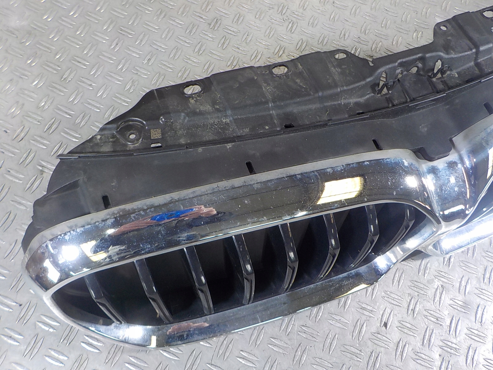 BMW 5 G30 G31 LIFT GRILL ATRAPA 114905502 Strona zabudowy przód