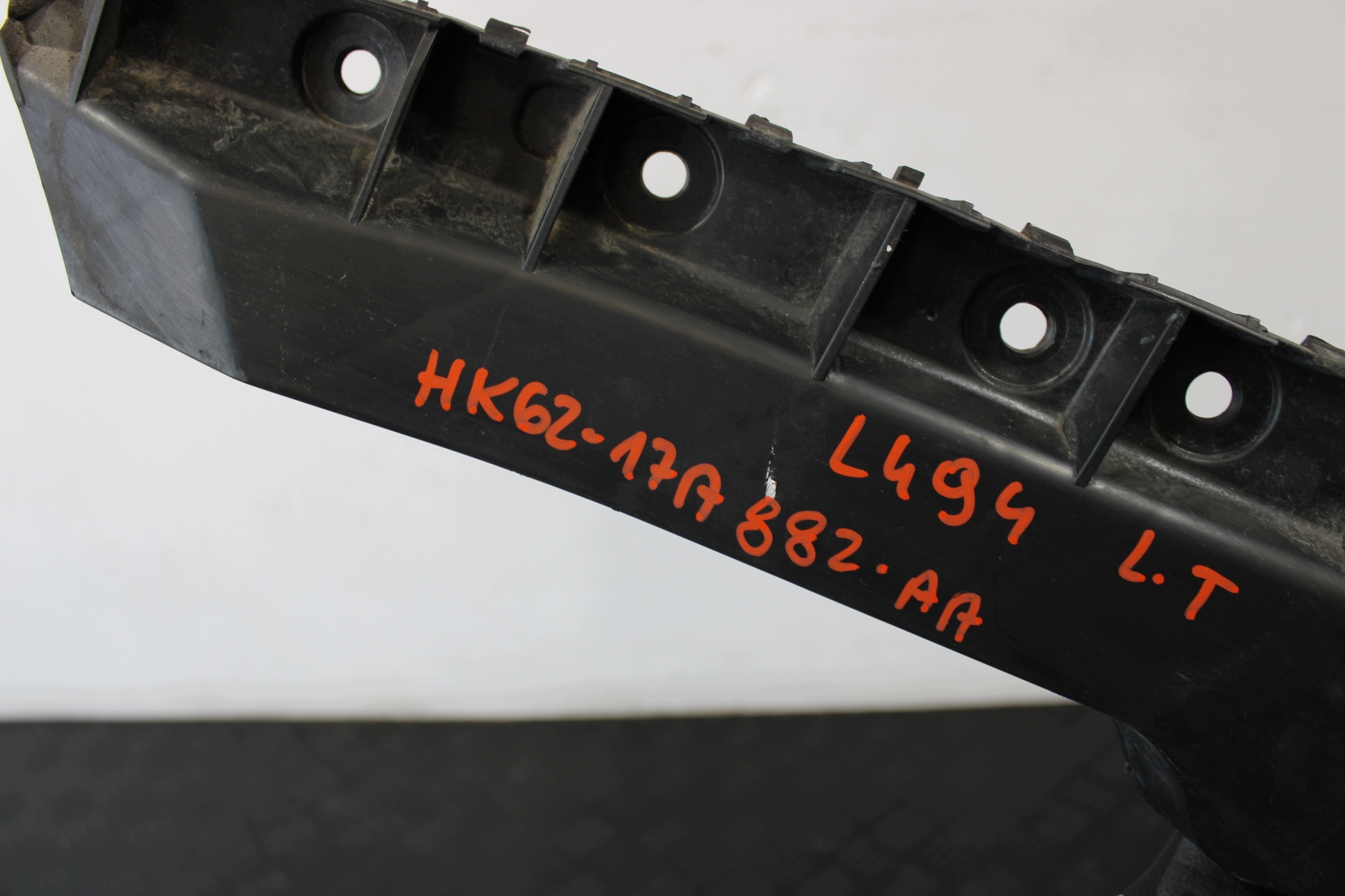 bumper bracket left rear part holder LAND RANGE ROVER SPORT II 2 L494