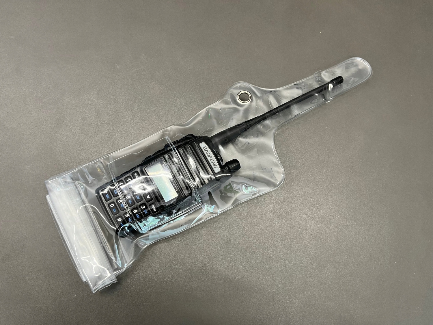 POKROWIEC WODOODPORNY DO: KRÓTKOFALÓWKA SKANER PMR Kod producenta FW00