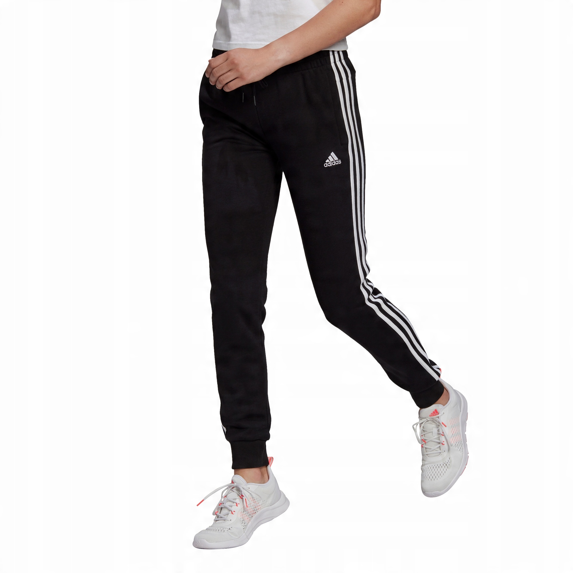 

Spodnie adidas Essentials 3-Stripes GM8733 S